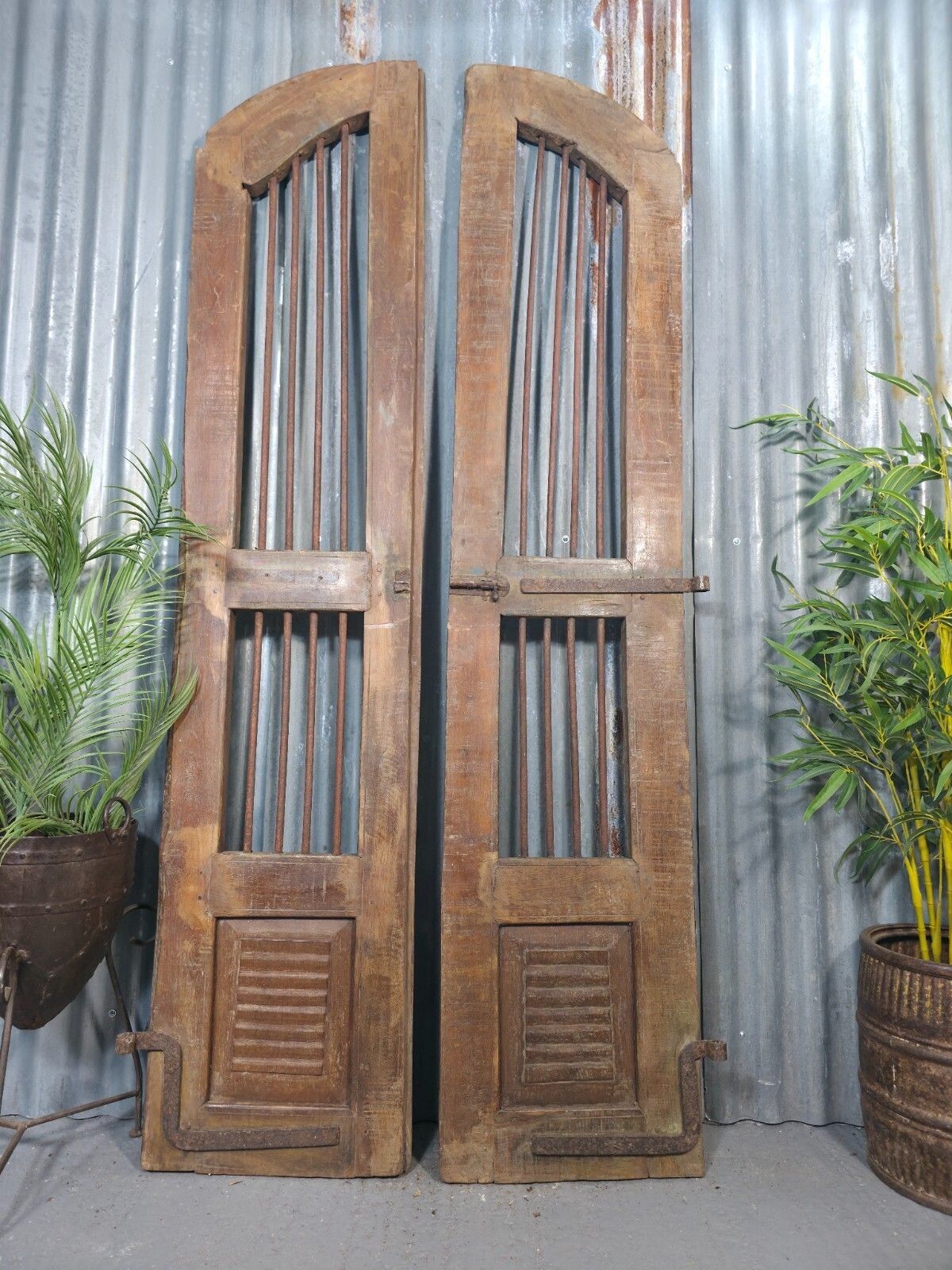 Pair Vintage Rustic Indian Wooden Iron Doors Garden Gates Room Divider Screen photo furniture