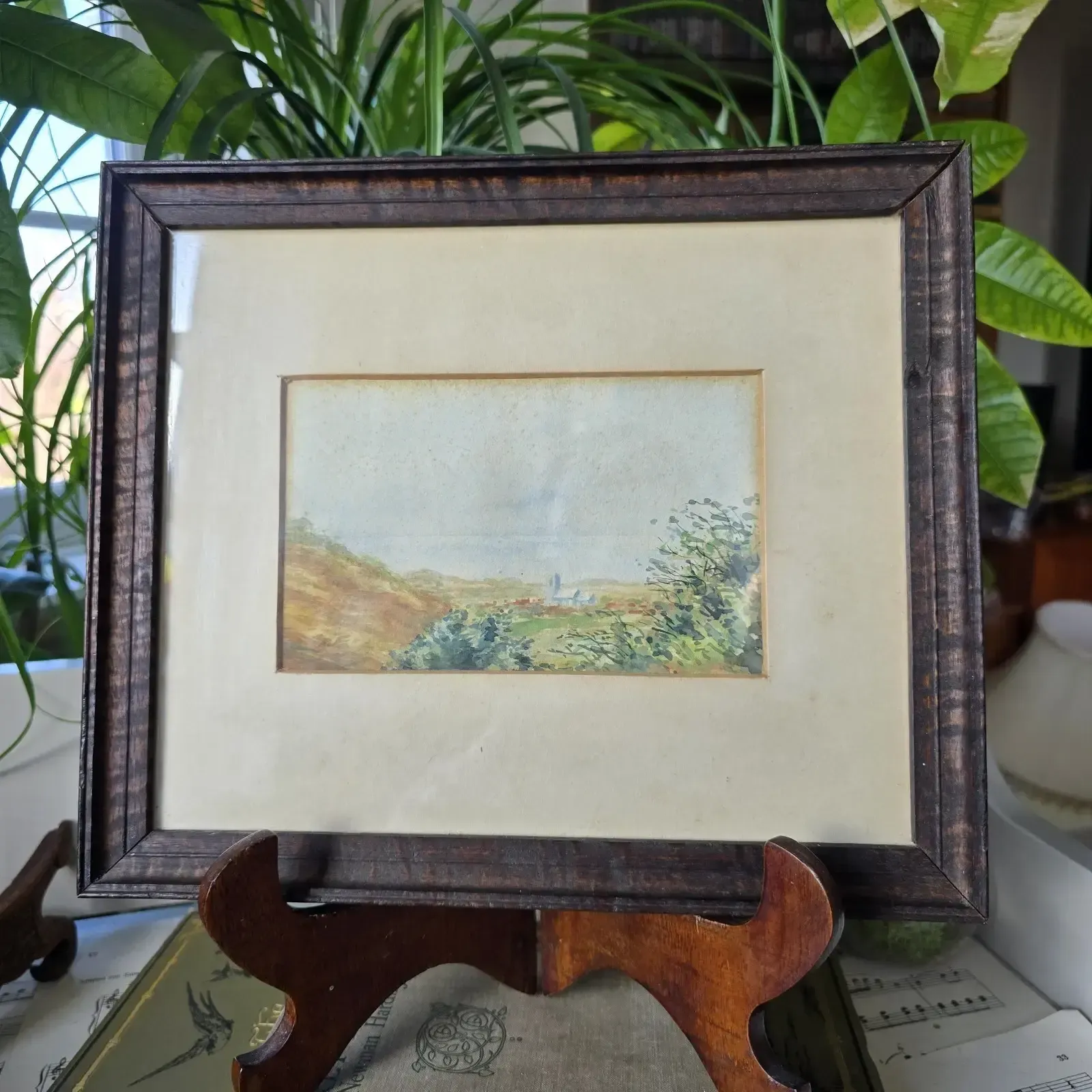 photo vintage Vintage Watercolour Painting Landscape Countryside Village By The Sea Framed