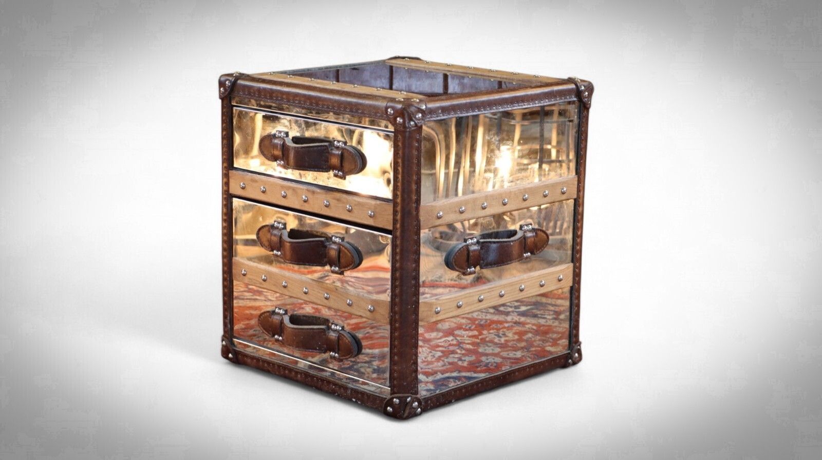 Stunning Timothy Oulton Stoneyhurst Sidetable Bedside Leather Shiny Steel
