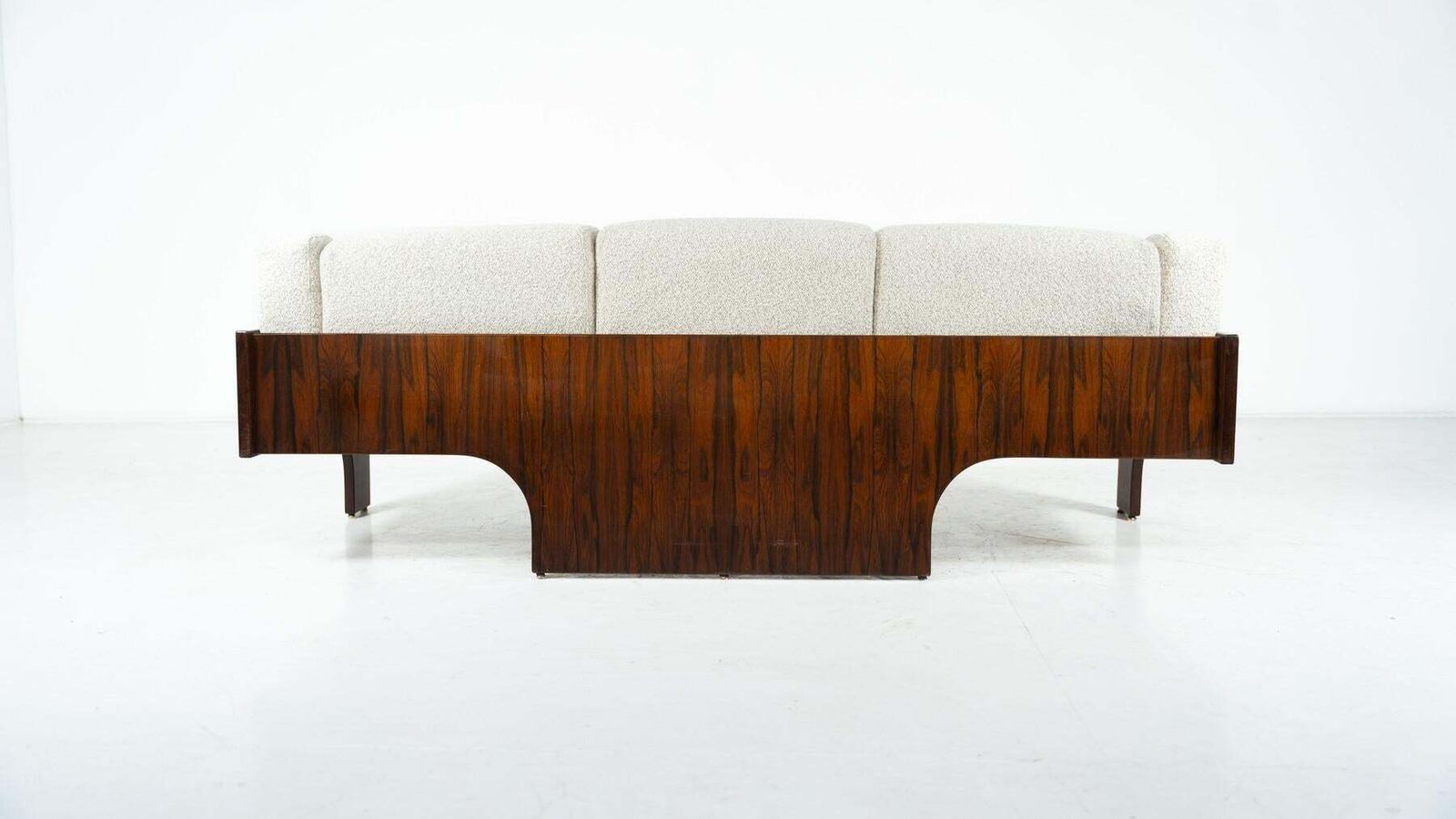 photo for sale Mid Century Sofa Oriolo By Claudio Salocchi For Sormani Wood And White Fabric