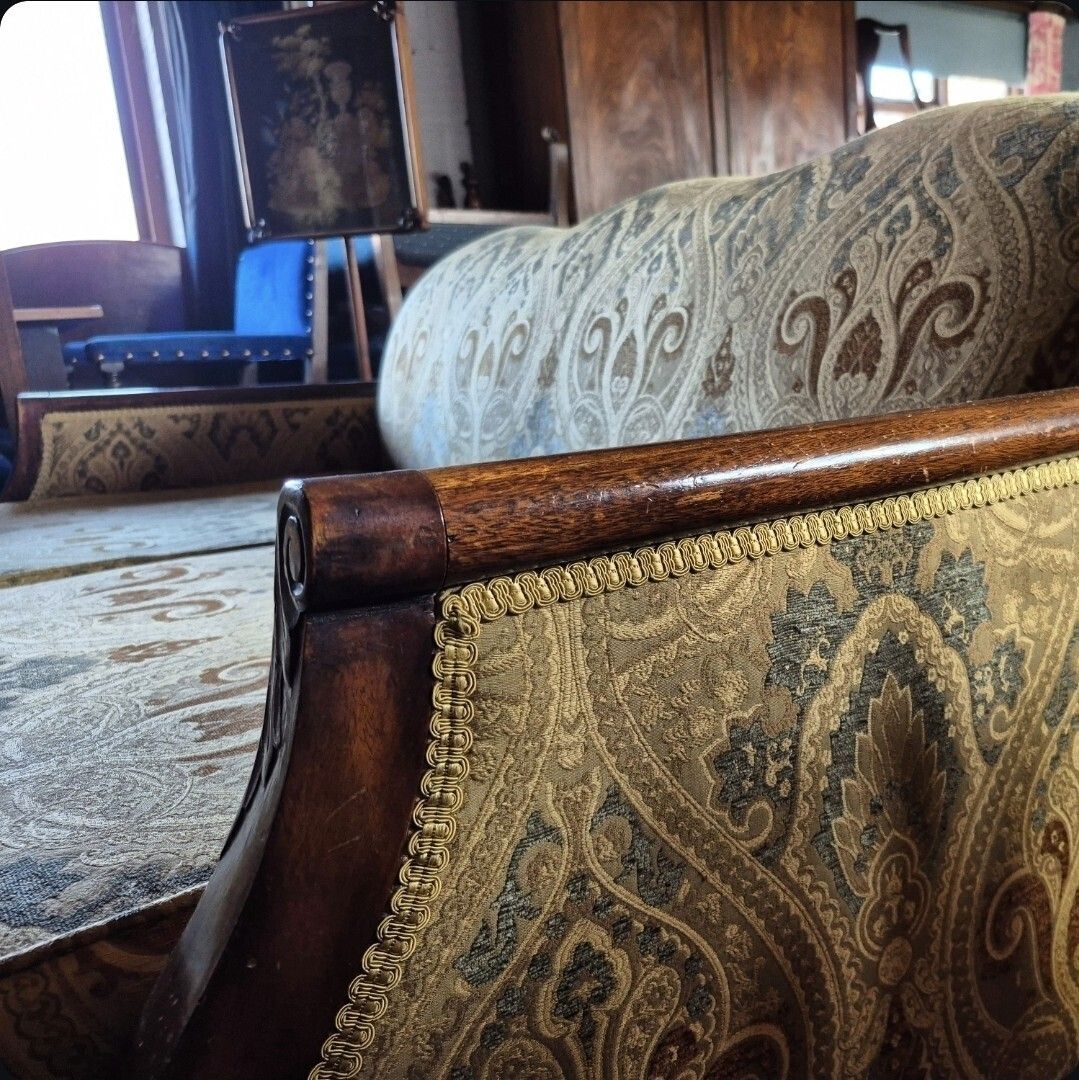 A Fab Vintage 1930 Art Deco Sily Damask Blues & Greens Oak Frame Two Seater Sofa photo vinterior