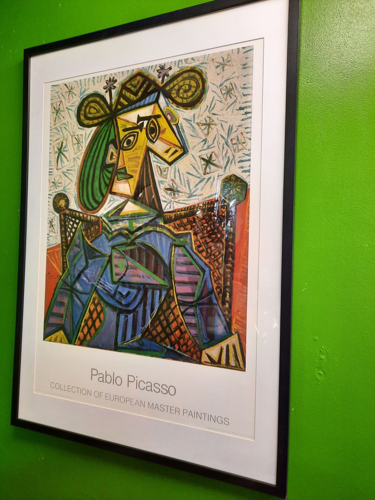Pablo Picasso Collection Of European Masters Framed Print / Femme Assise Dans Un Fauteuil photo furniture