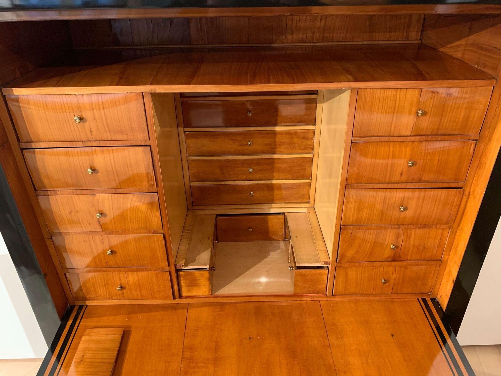 photo vinterior Biedermeier Secretaire, Cherry Veneer, Ebonized, Brass, South Germany Circa 1820