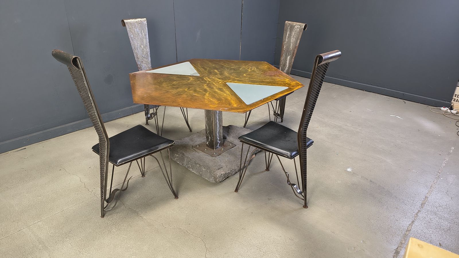 photo vintage Hand Crafted Steel And Stone Dining Set, 1970s   Vintage Dining Set   Hand Crafted Dining Set   Post Modern Dining Table And Chairs