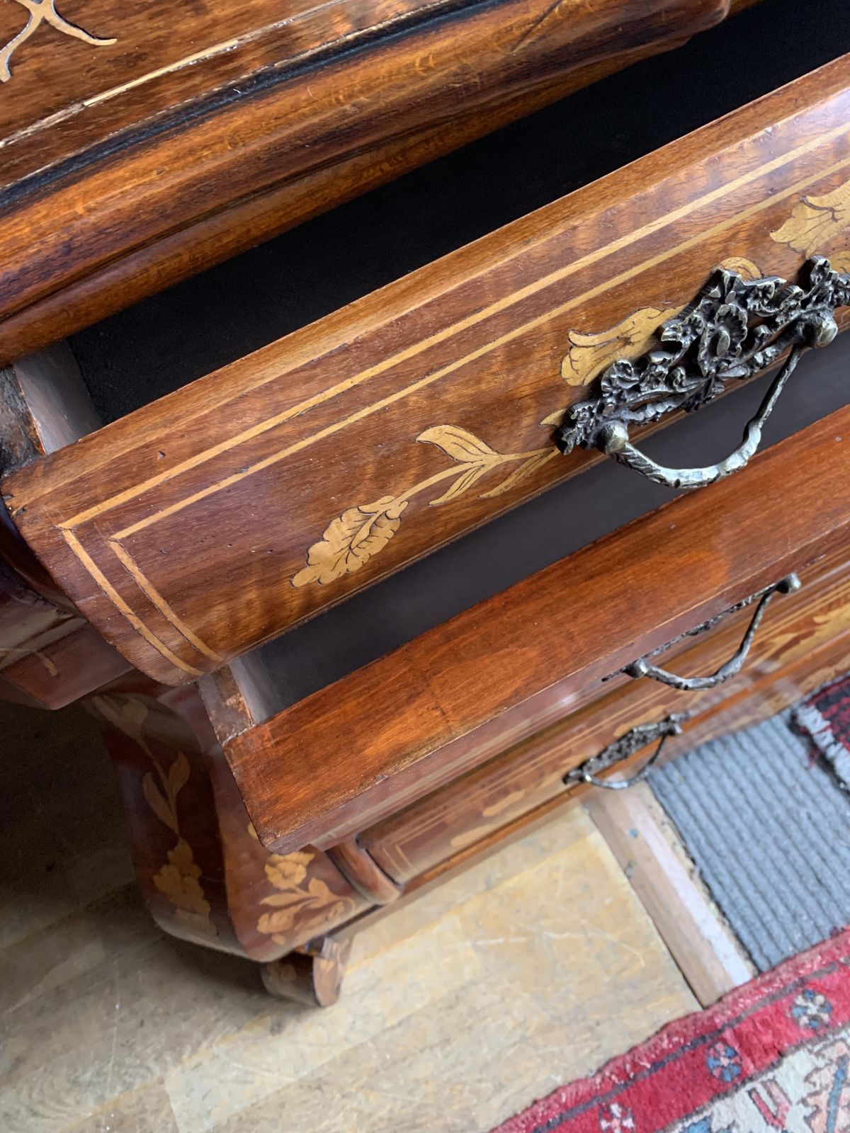 20th Century Marquetry Bombe Chest Of Drawers photo vinterior
