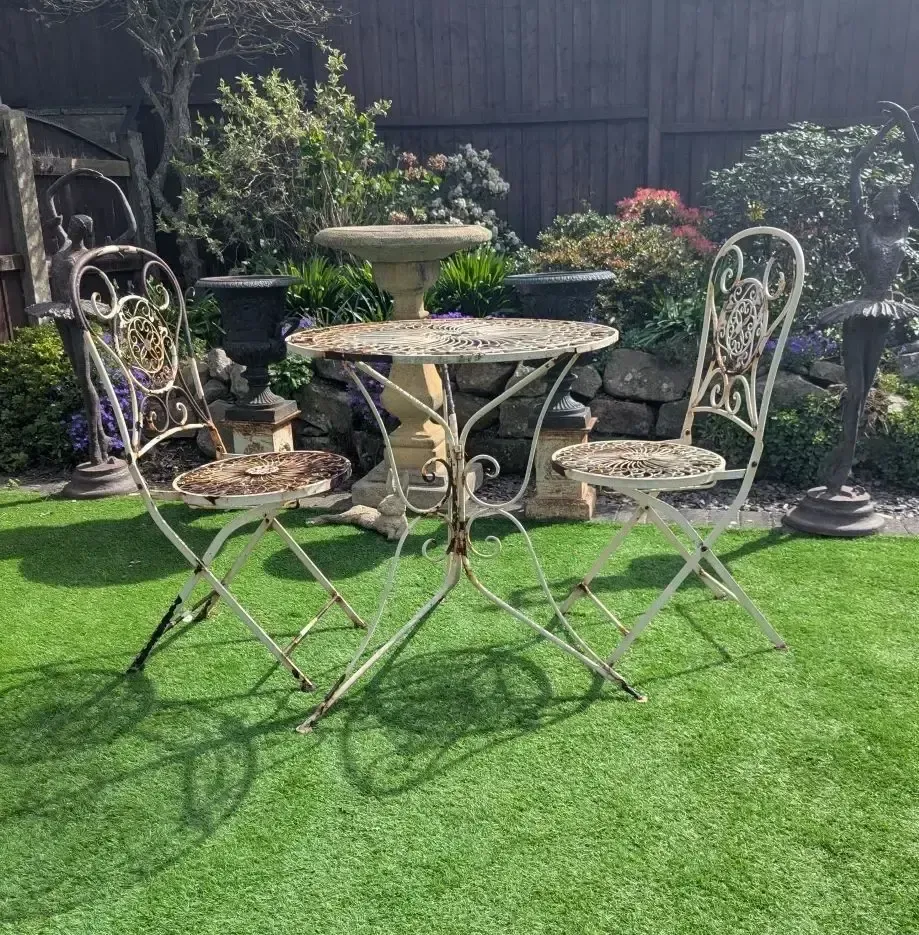 photo for sale French Style Metal Patio Set Scrolling Pierced Detail   Delivery Available 0300.