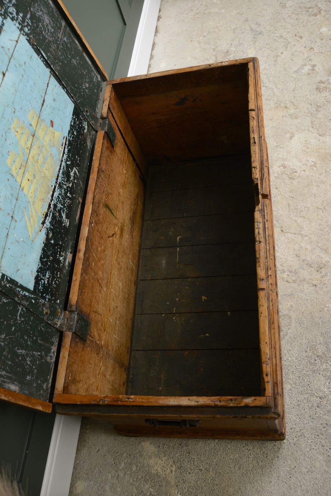 Furniture Antique Pine Trunk   Painted Ship photo