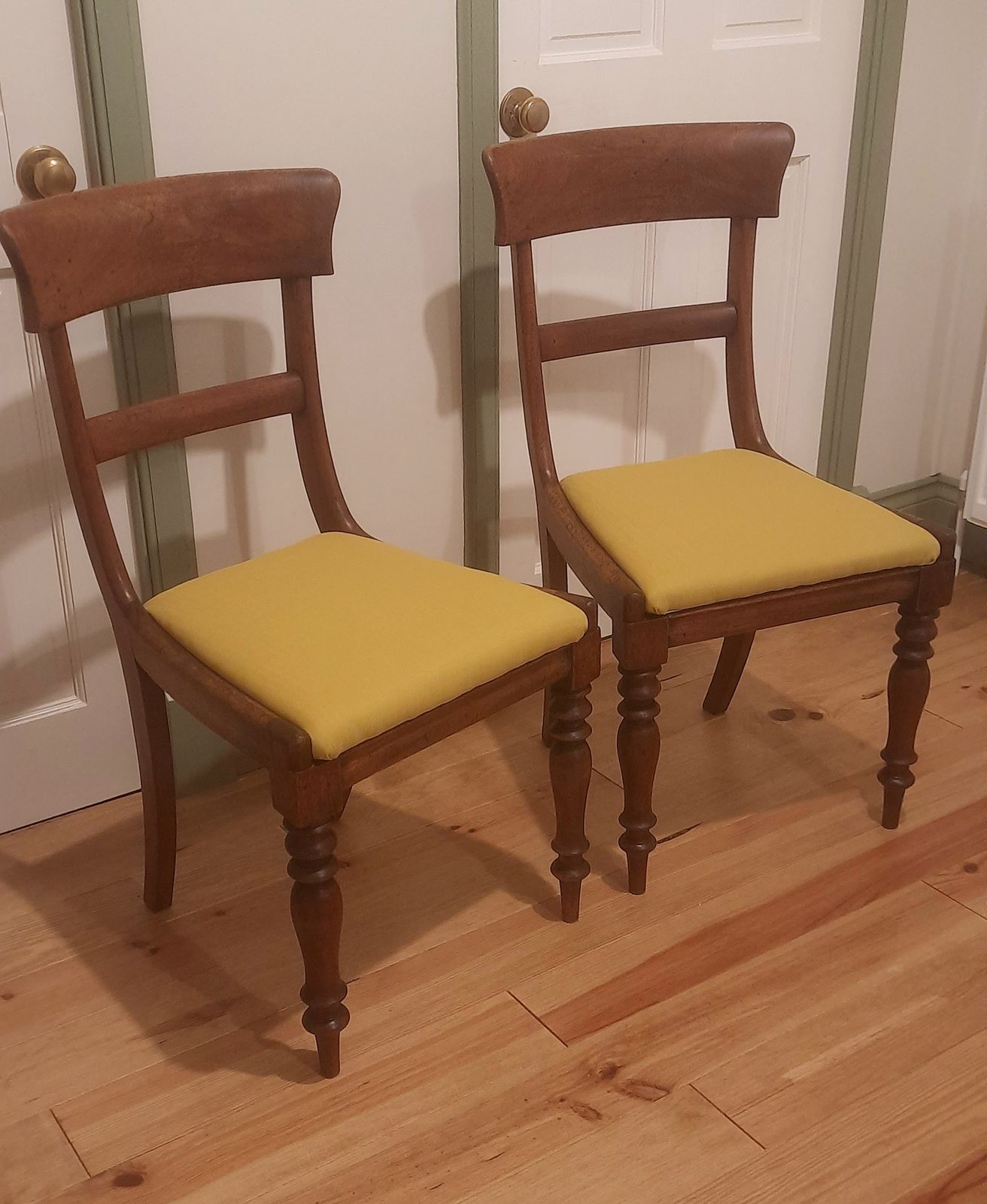 Pair Of Victorian Mahogany Dining Chairs photo furniture
