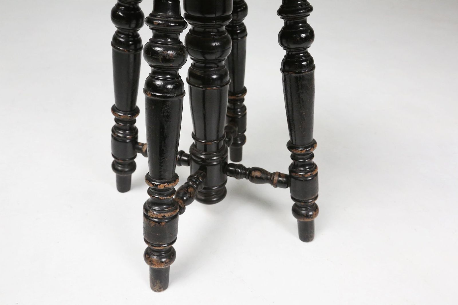 Furniture Art Deco Piano Stool In Black Lacquered Wood With Red Velvet, 1920s photo