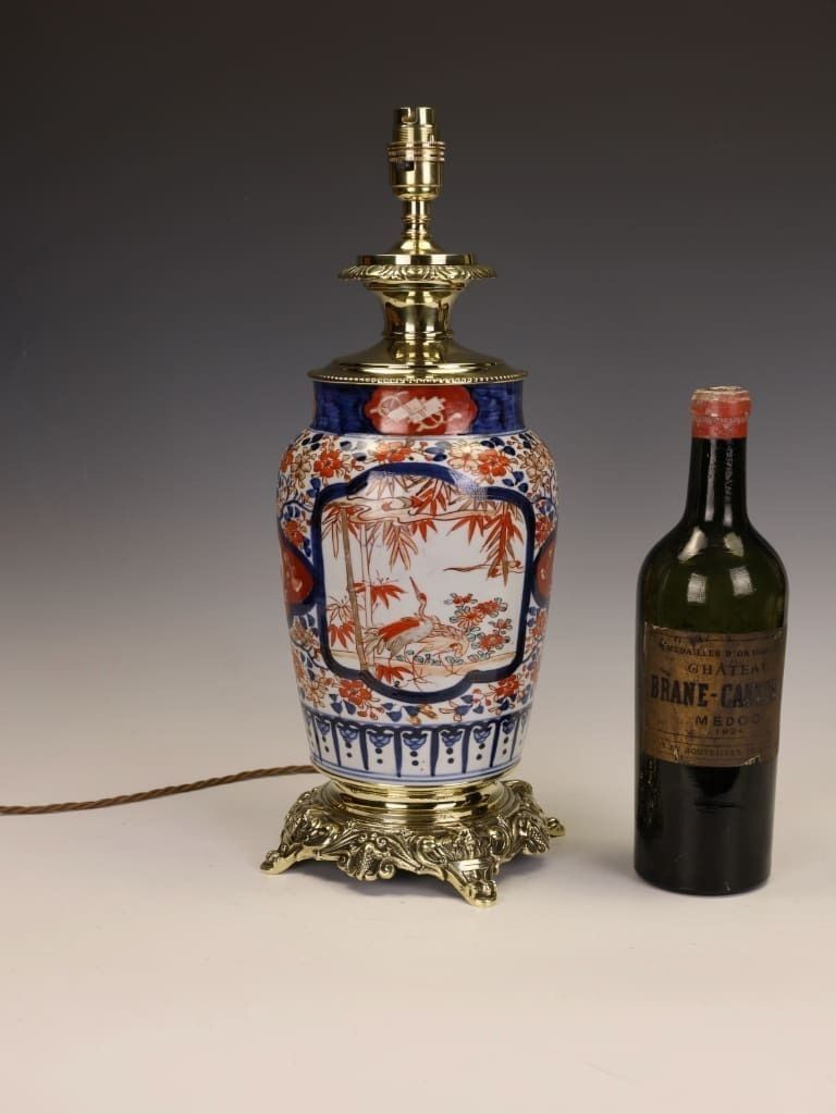 A Charming Meiji Period Japanese Imari Porcelain Table Lamp photo Lighting