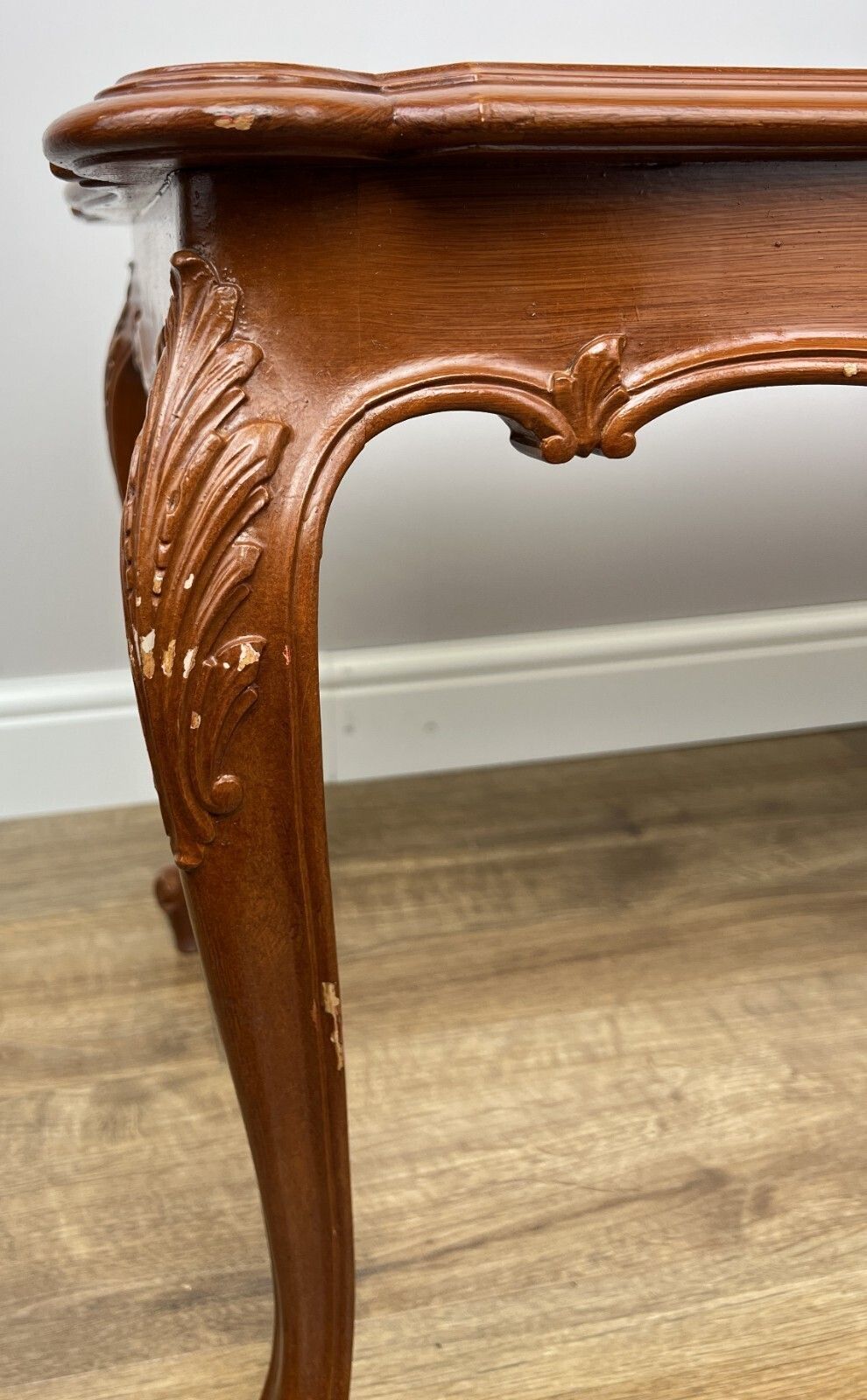 photo buy Coffee Table Vintage French Louis Style Carved Coffee Table Lot 4969.