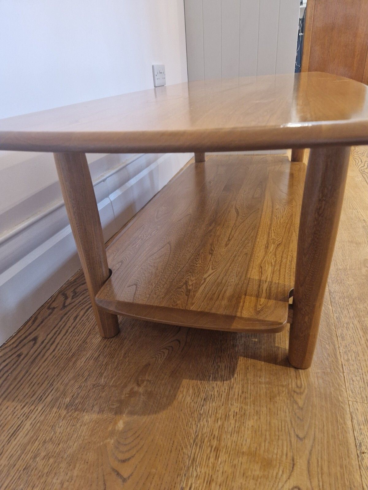 Ercol Windsor Two Tier Coffee Table In Pale Elm – Mid Century Design   Vintage photo 420.0