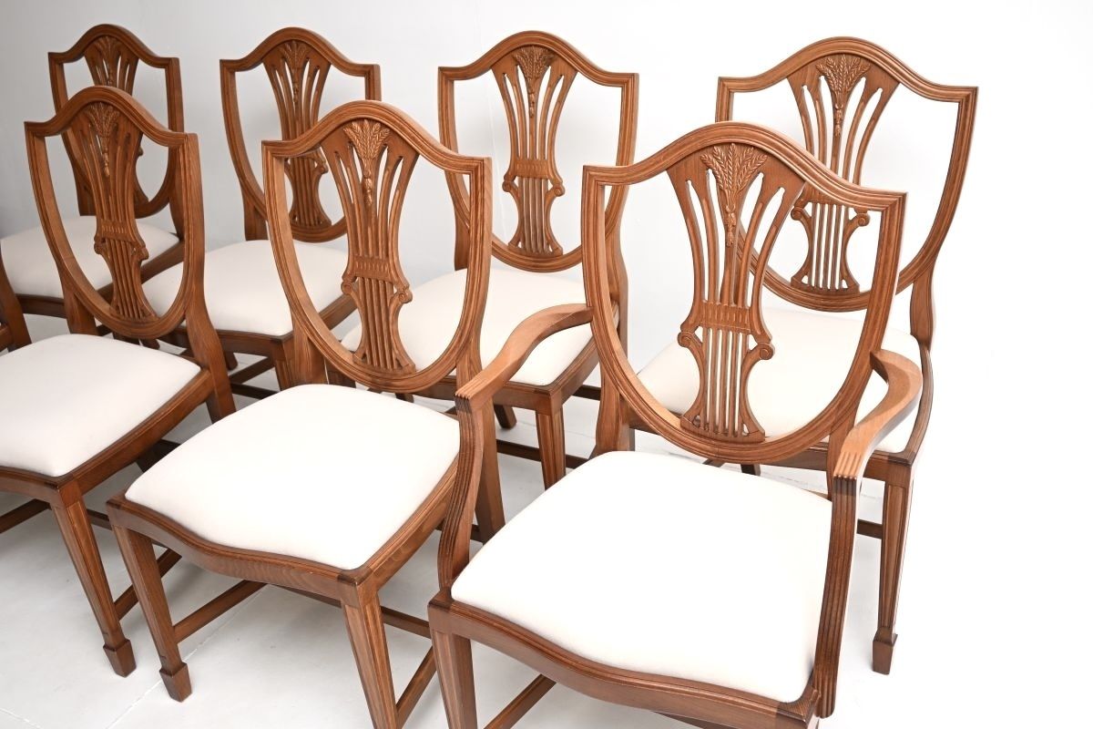 1950.0 Set Of Eight Antique Sheraton Style Shield Back Dining Chairs photo