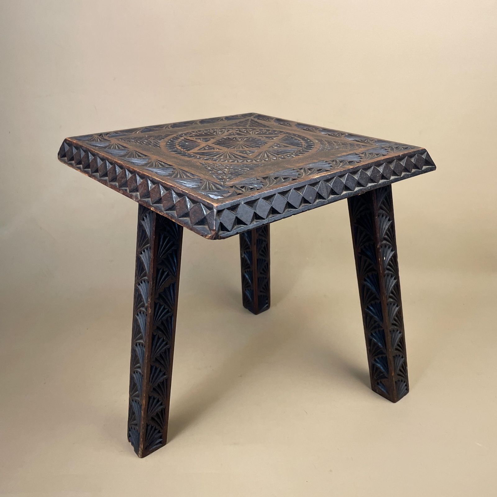 Hand Carved Wooden End Table Patterned Handcrafted Top Square Brown Table Vintage Decor Country Cottage Furniture Tripod Pattern 3 Legs Side
