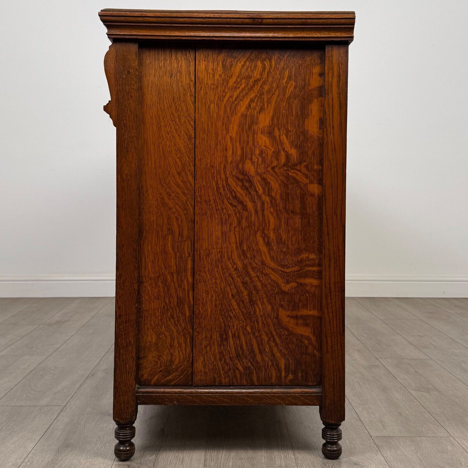 Antique 20th Century Fine Quality Edwardian Sideboard In Oak photo Furniture
