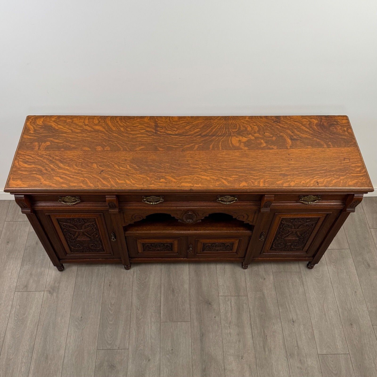 photo for sale Antique 20th Century Fine Quality Edwardian Sideboard In Oak
