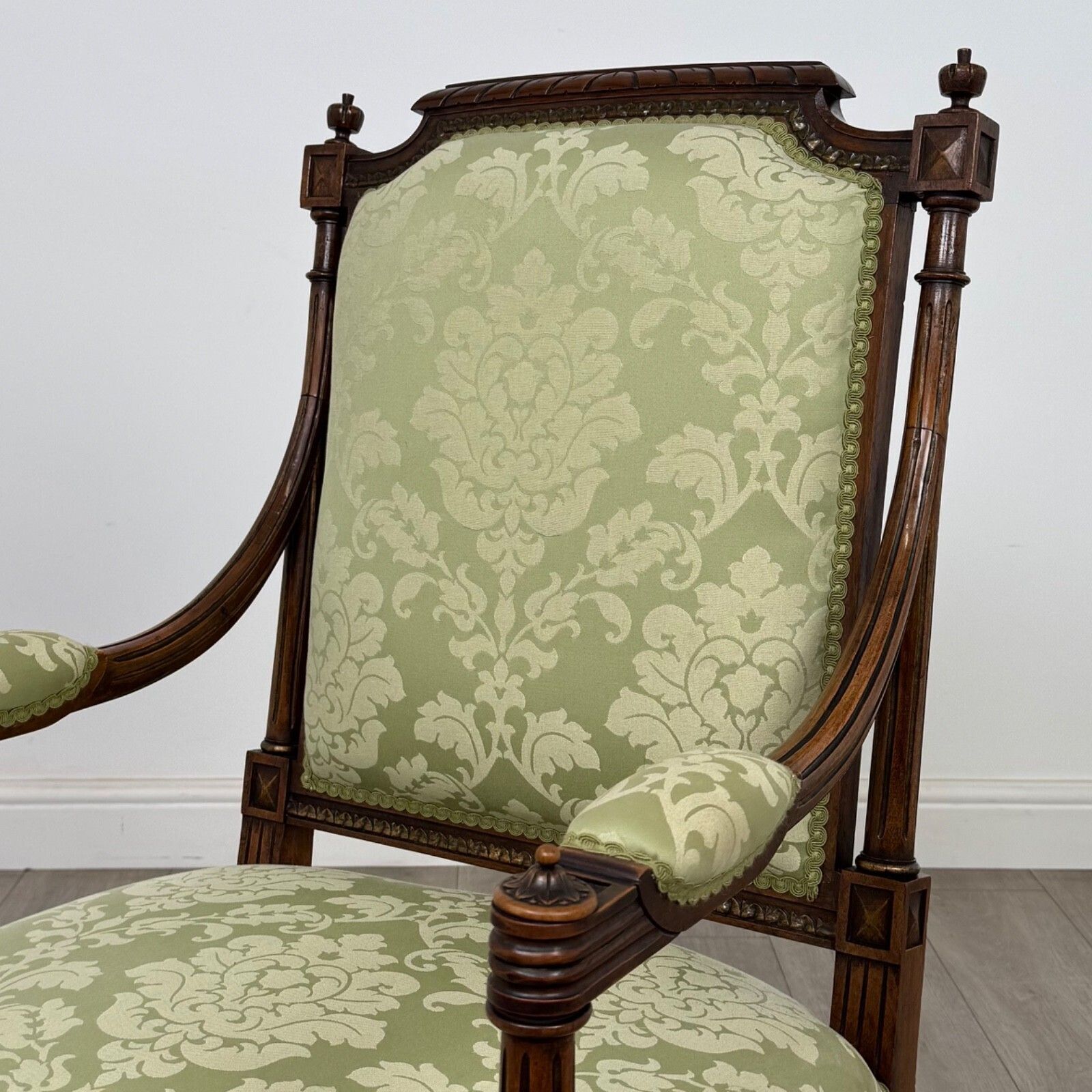 photo furniture Antique 19th Century French Open Armchair In Walnut