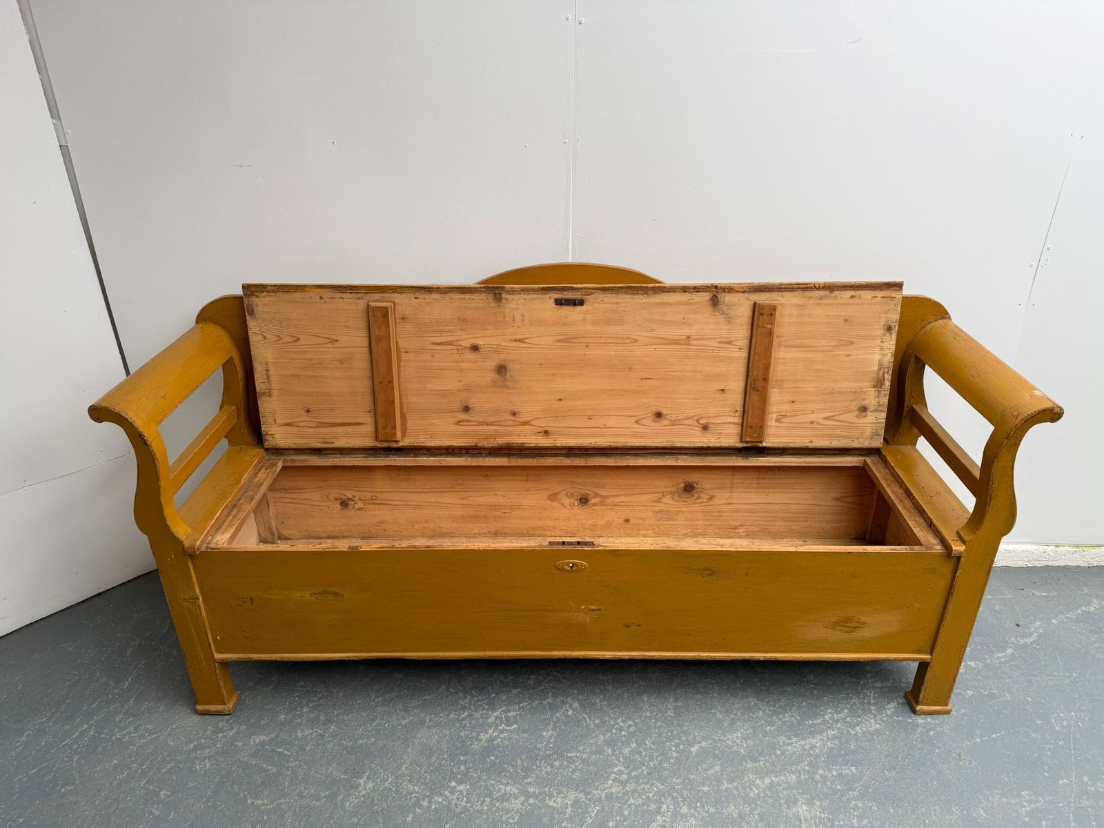 A Lovely Originally Painted Hungarian Pine 3 Seater Victorian Bench photo vintage