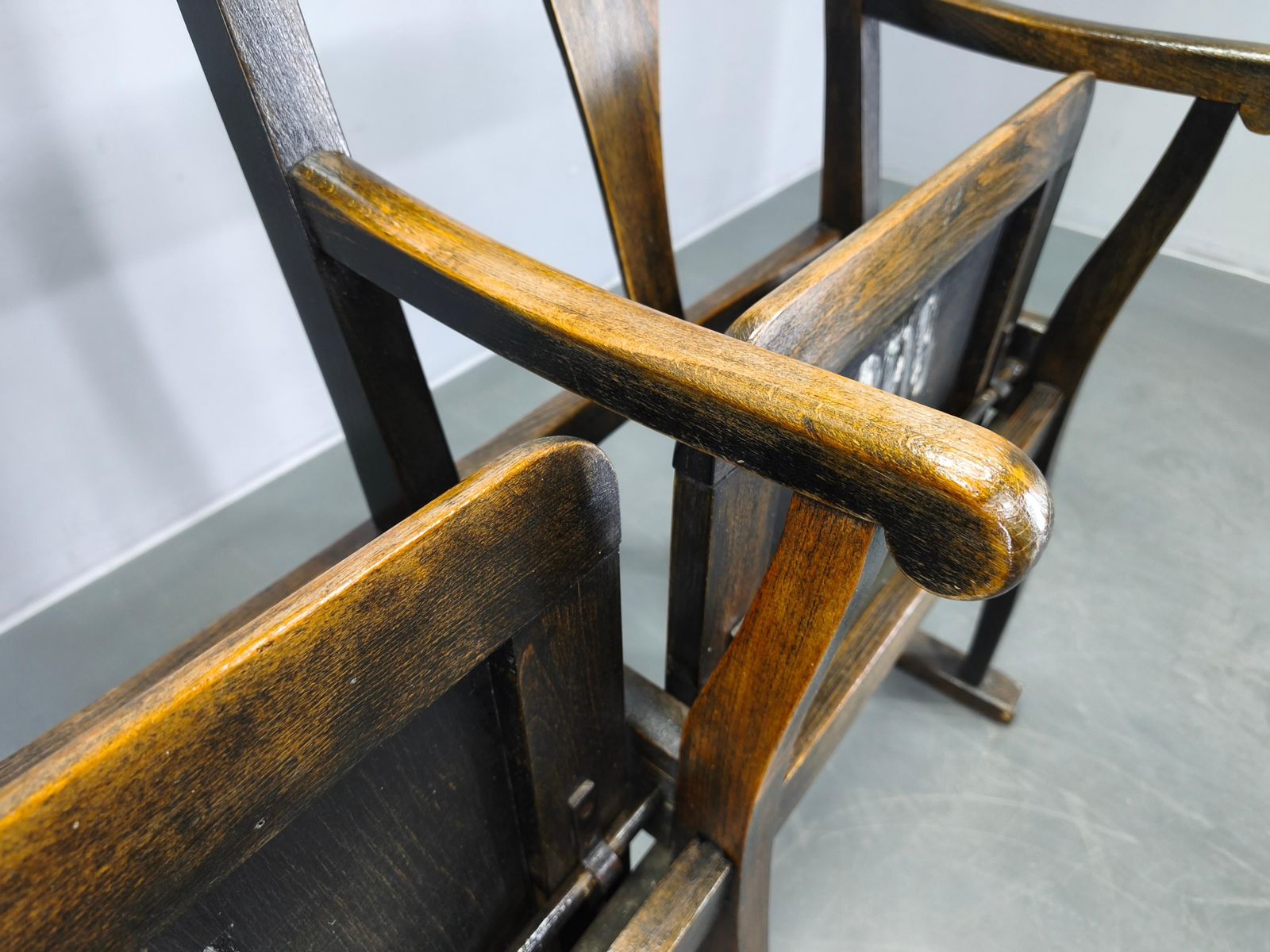 photo vintage Rare 1920s Czechoslovak Beech Wood Cinema Bench Seating
