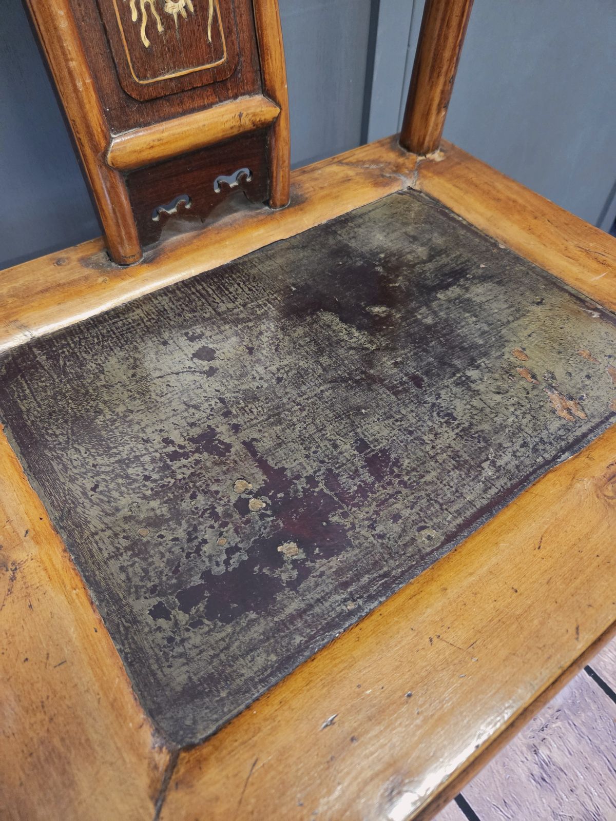 Antique Chinese Export Chair Horseshoe Back Lacquer Seat Bone Inlay Qing Style C1900 photo vinterior