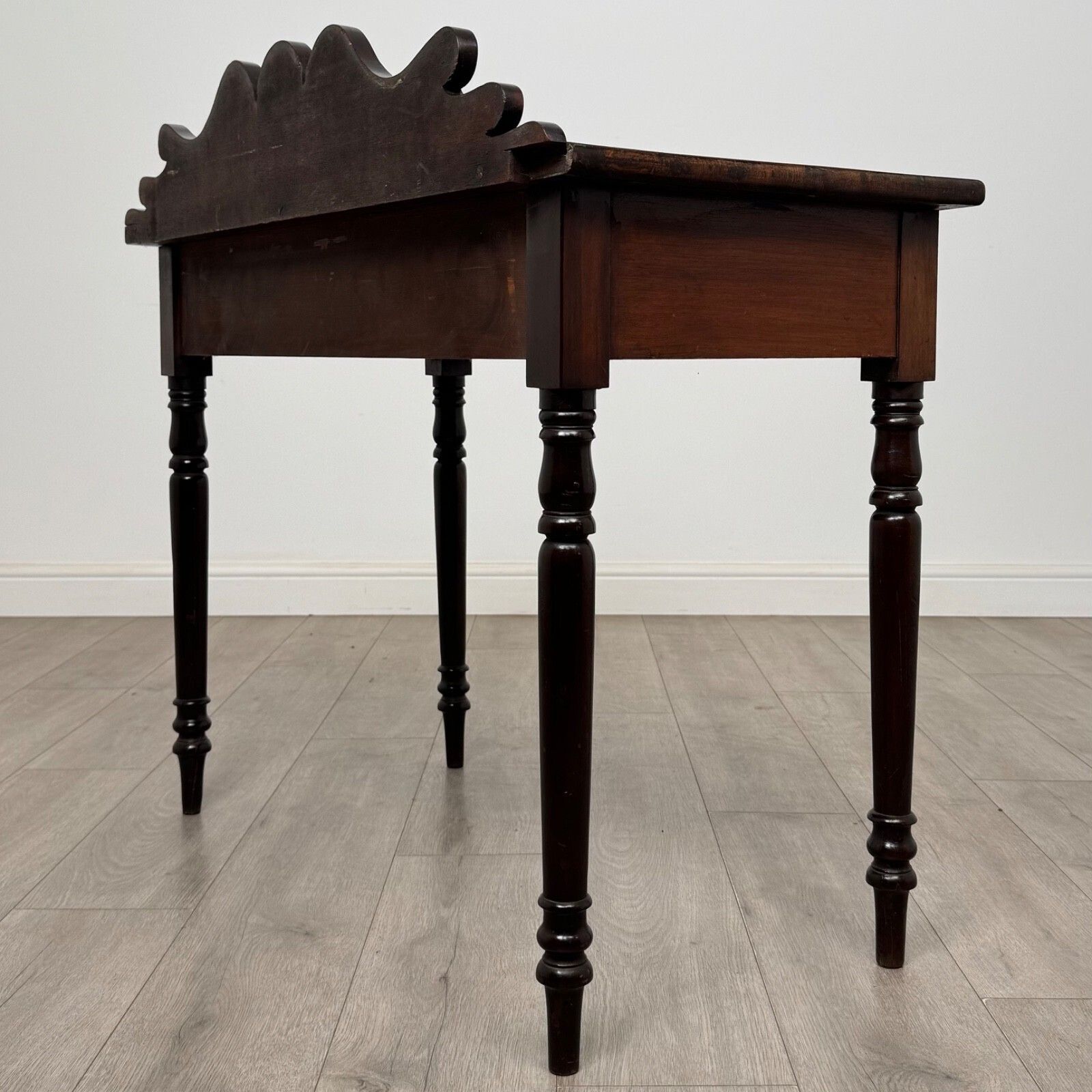 Antique 19th Century Victorian Writing Table In Mahogany photo vinterior