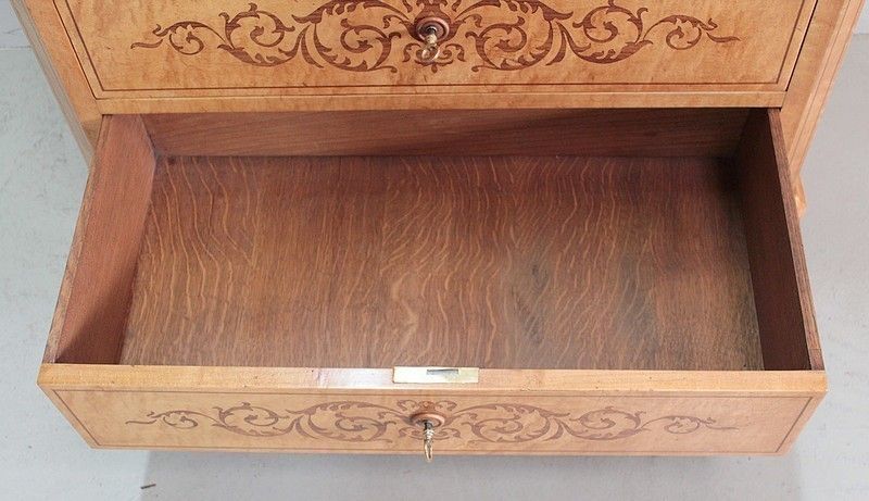 4363.08 Psyche Writing Commode Charles X photo