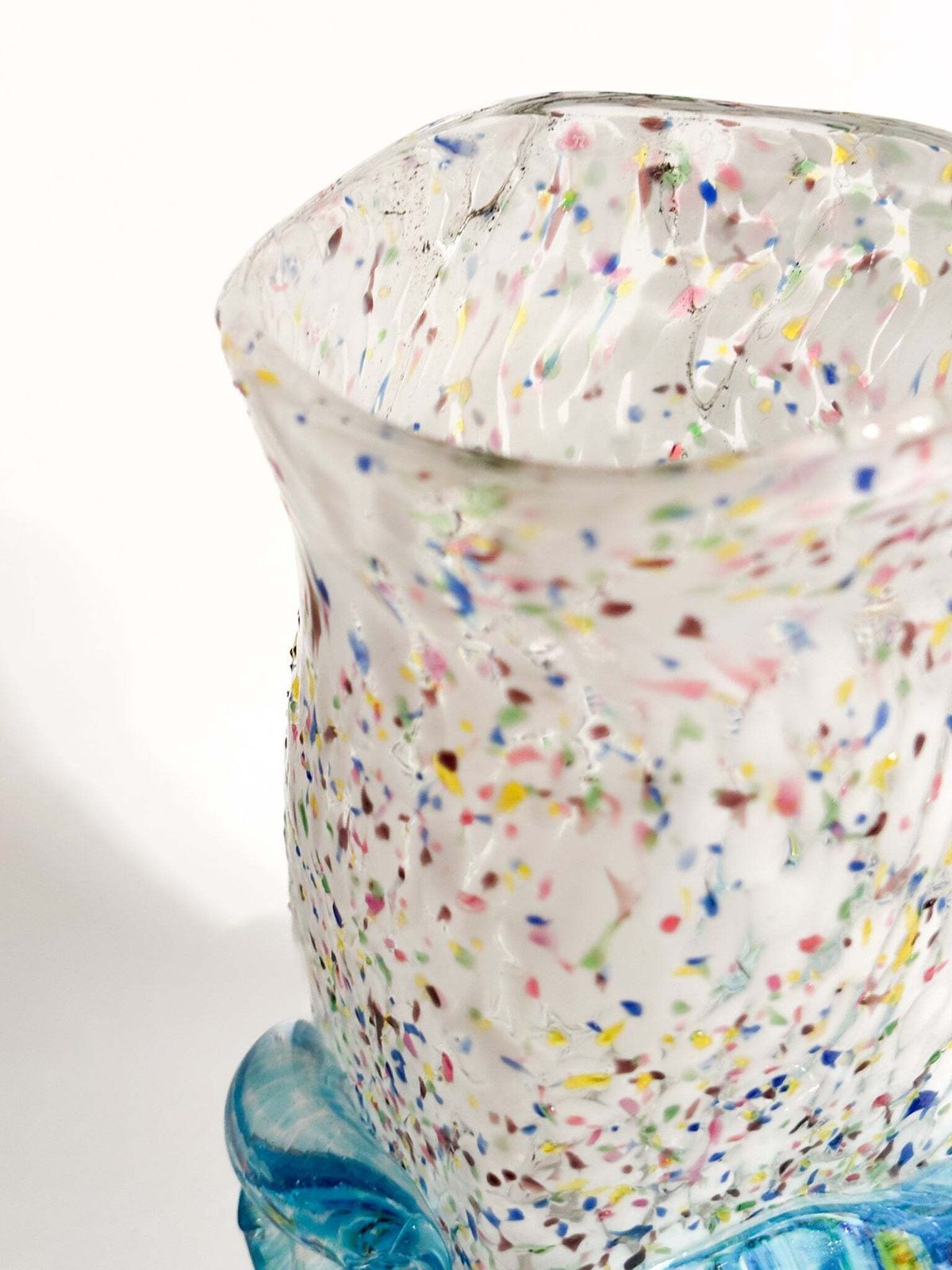 photo furniture Goto De Fornasa In White And Blue Murano Glass From The 1980s