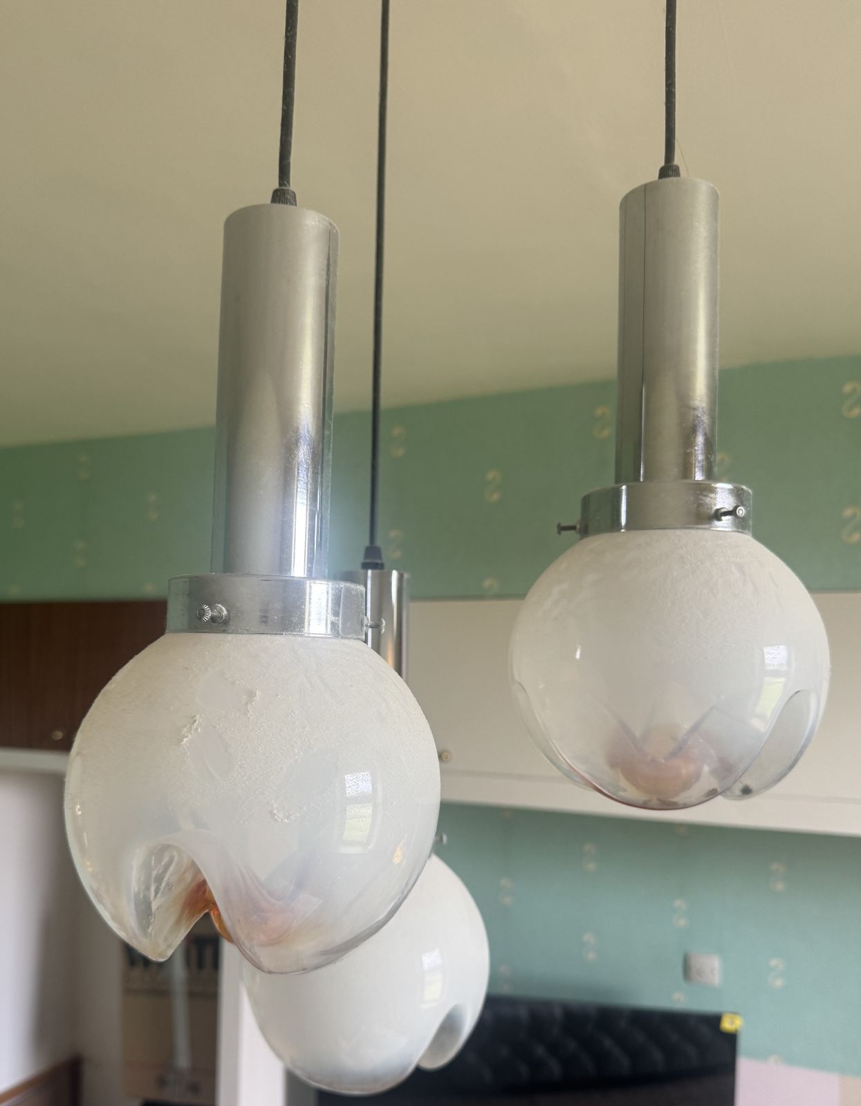 Murano Mazzega Opaline Murano Glass ‘Tulip’ Shades Pendant With Amber Centres   Vintage 1970s