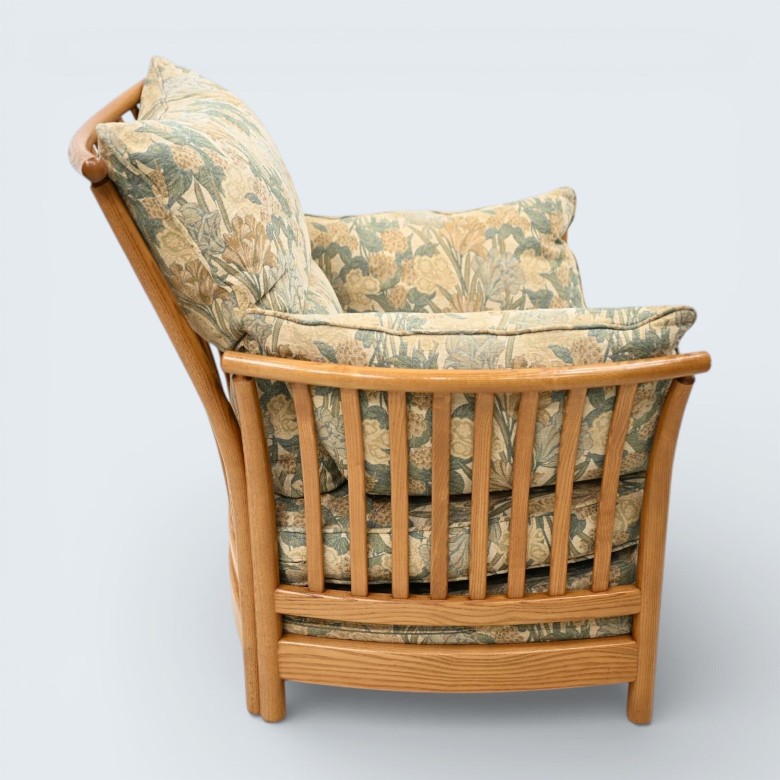 Ercol Renaissance Easy Chair Genuine Ercol Upholstery Light Finish Free Delivery photo buy