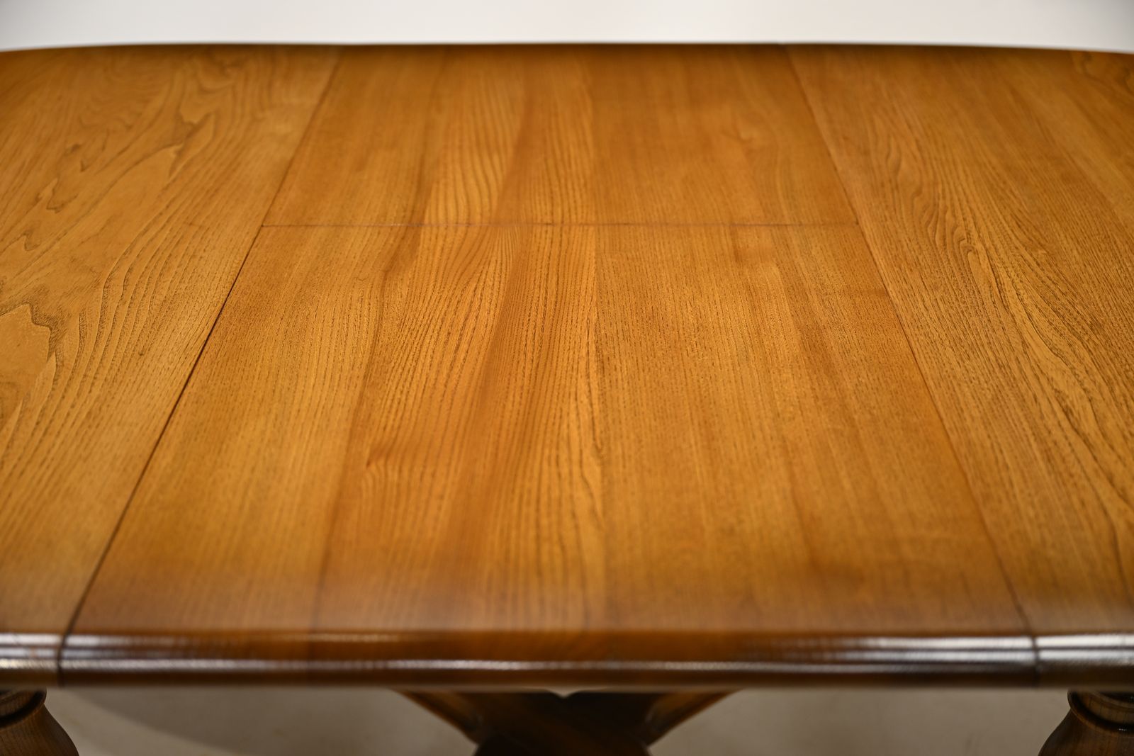 photo furniture Ercol Woburn Extending Dining Table D End Seats 10 Model 705 Gd Free Uk Delivery