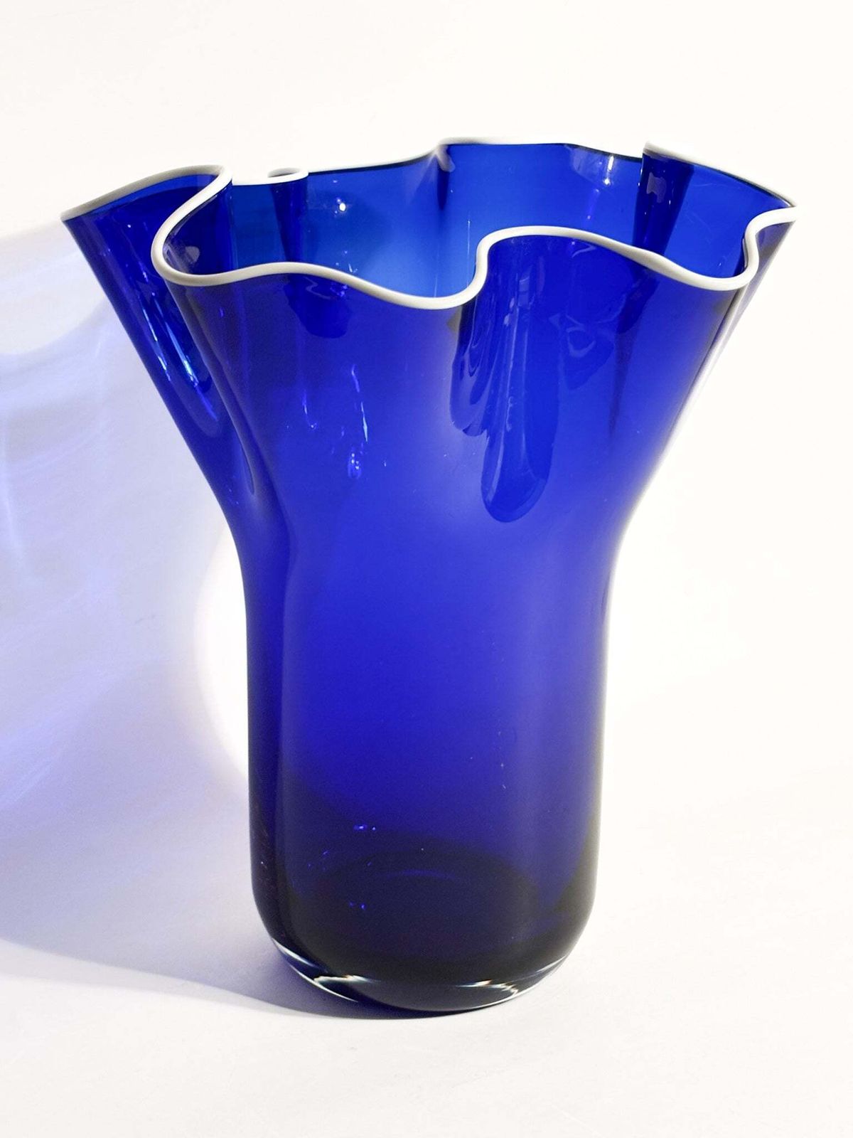 Blue And White Murano Glass Handkerchief Vase From The 1980s photo 179.0