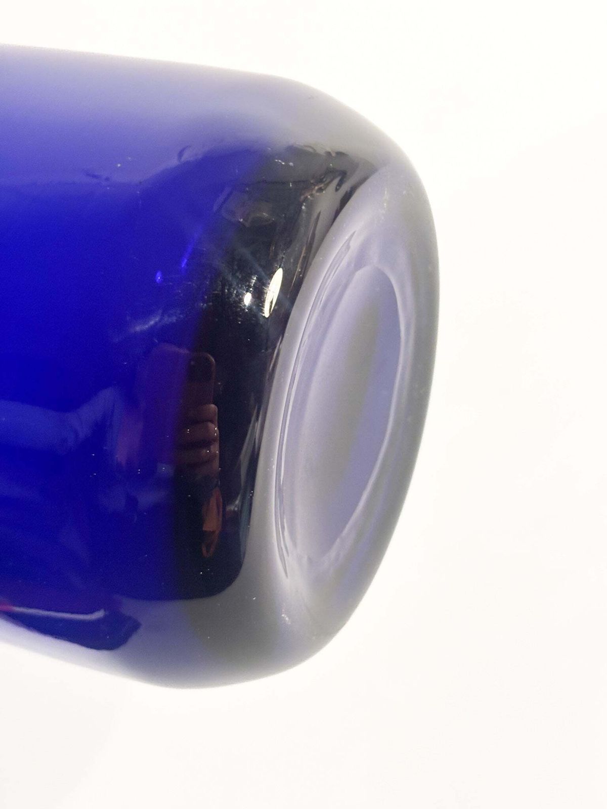 photo vinterior Blue And White Murano Glass Handkerchief Vase From The 1980s