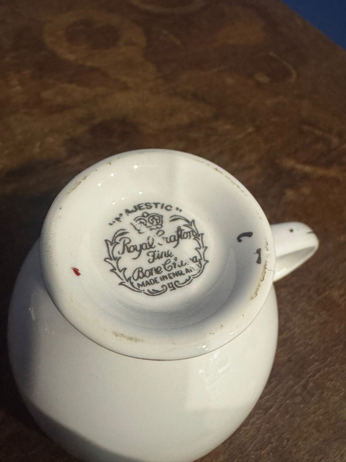 photo vintage Royal Grafton Majestic Red 104 Pieces Fine Bone China Set English Vintage.