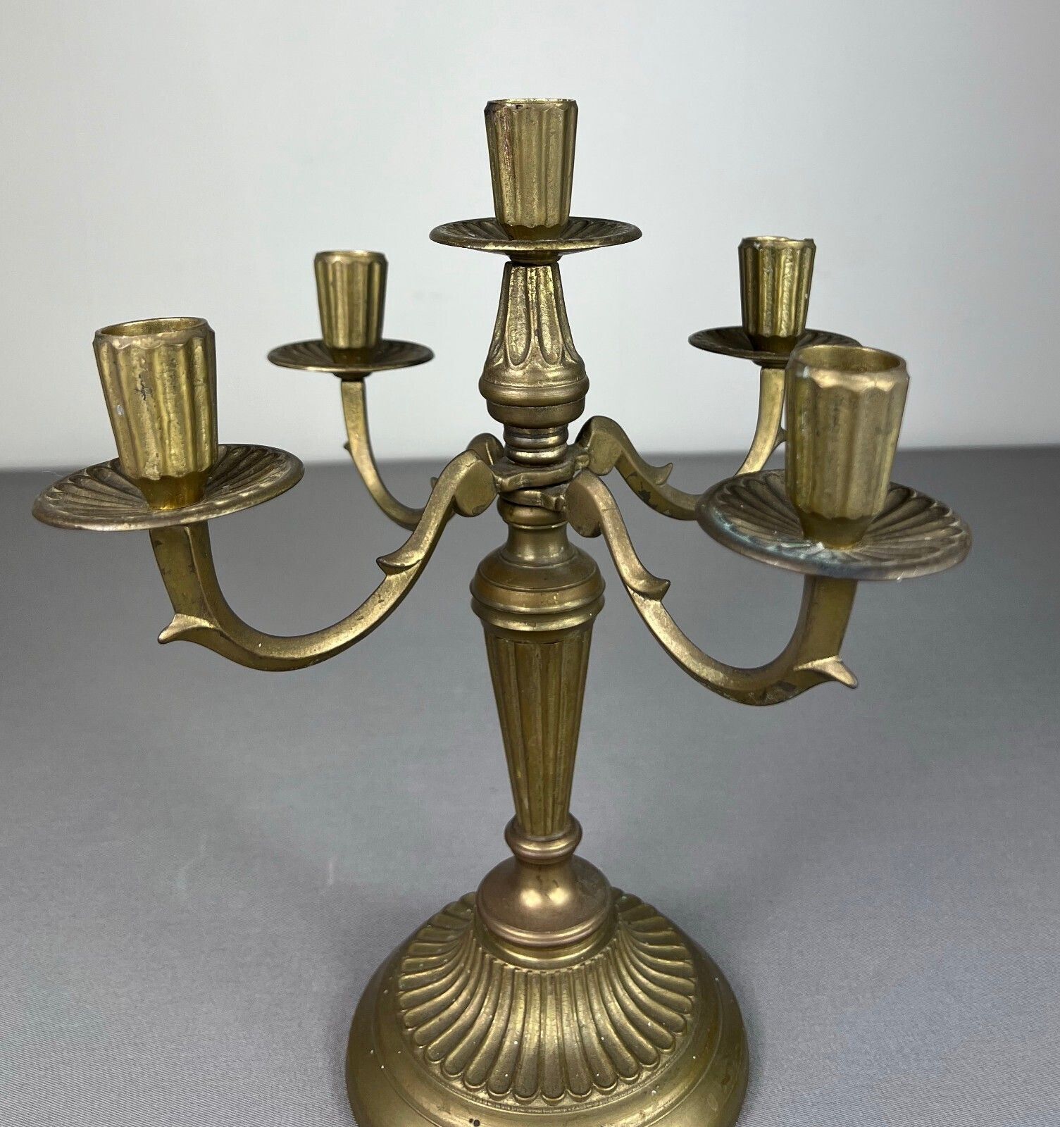 Candelabra Vintage French Style Metal Gold 5 Arm Candle Holder Pair Lot 5075. photo vinterior