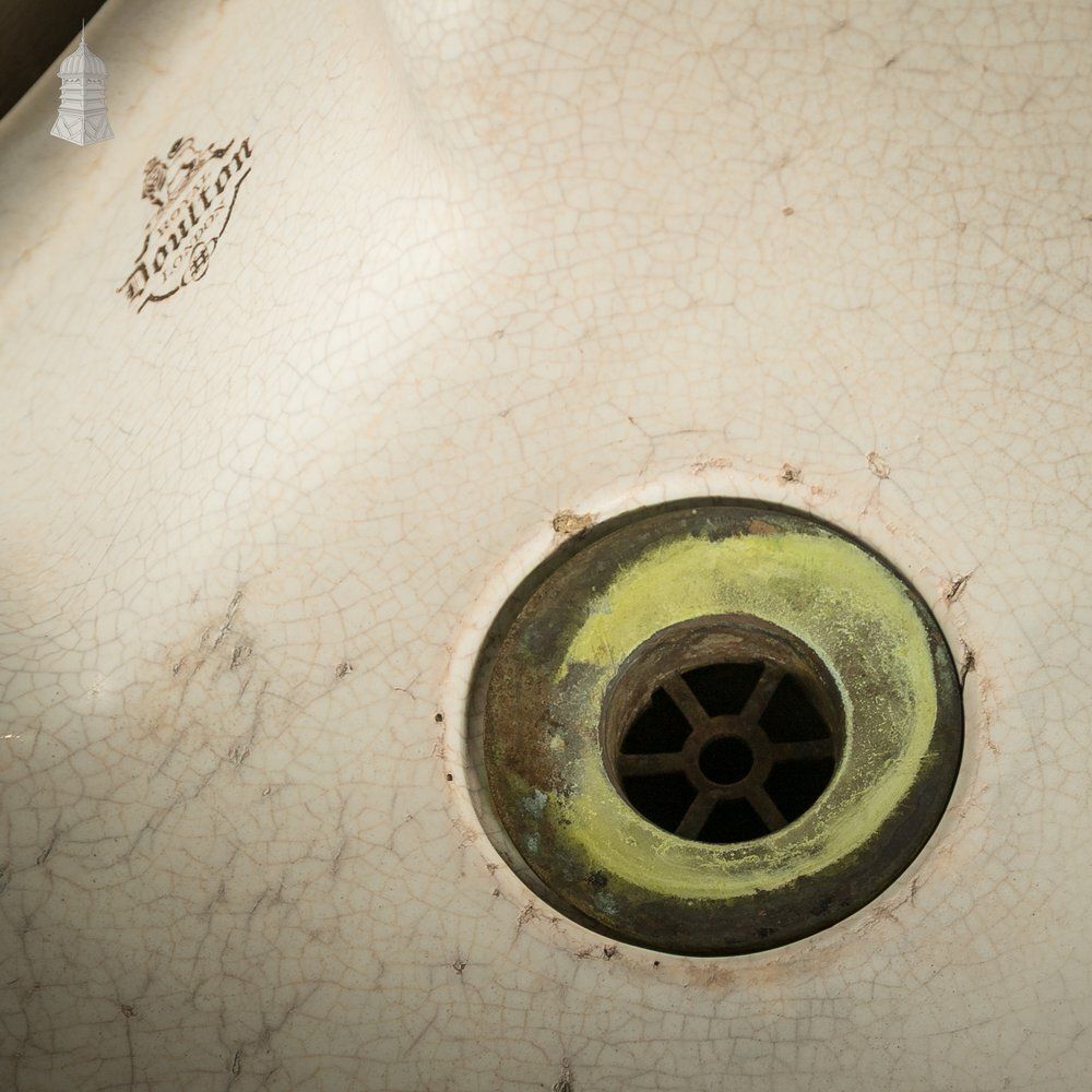 Royal Doulton Belfast Sink With Weir Overflow, Reclaimed photo vinterior