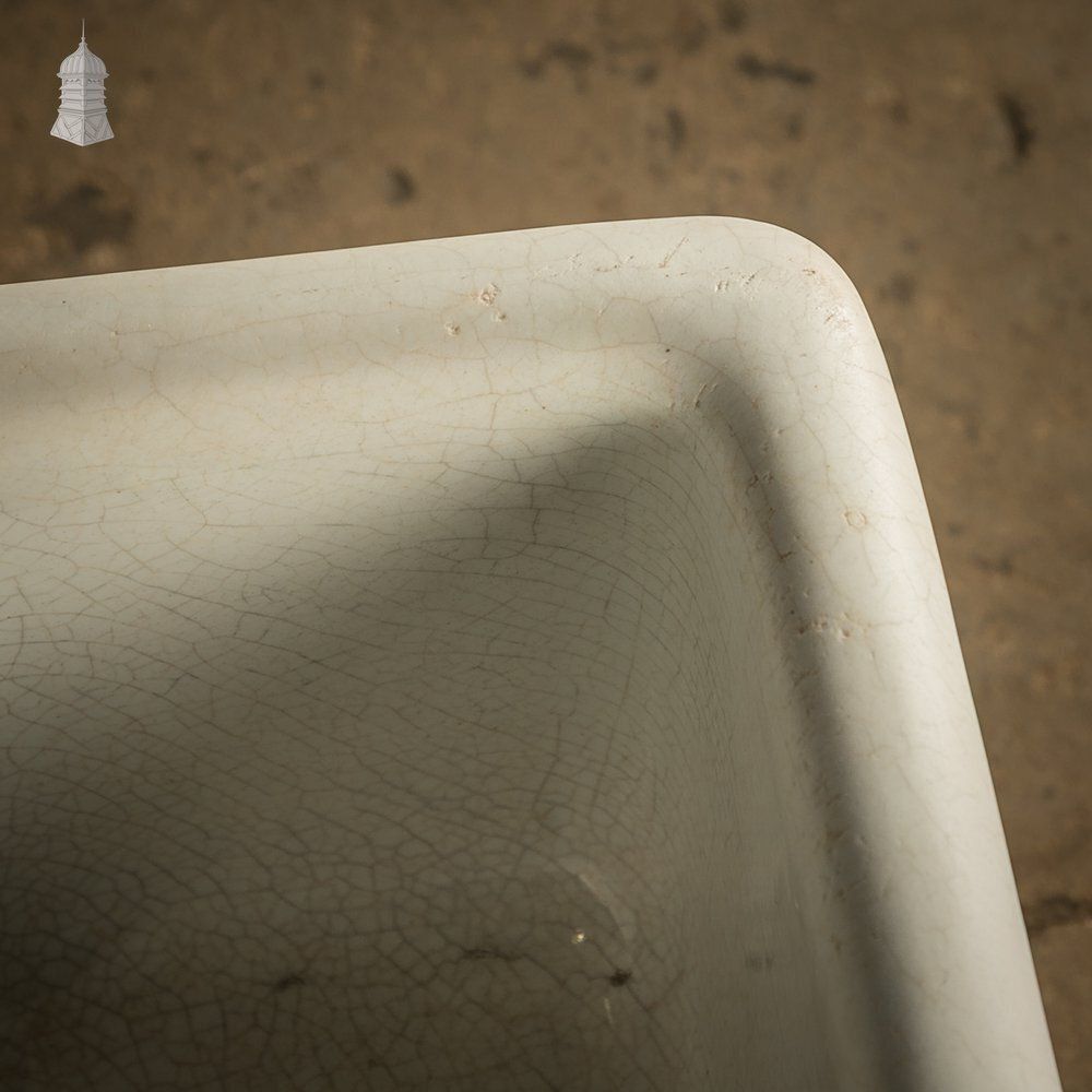 photo furniture Royal Doulton Belfast Sink With Weir Overflow, Reclaimed