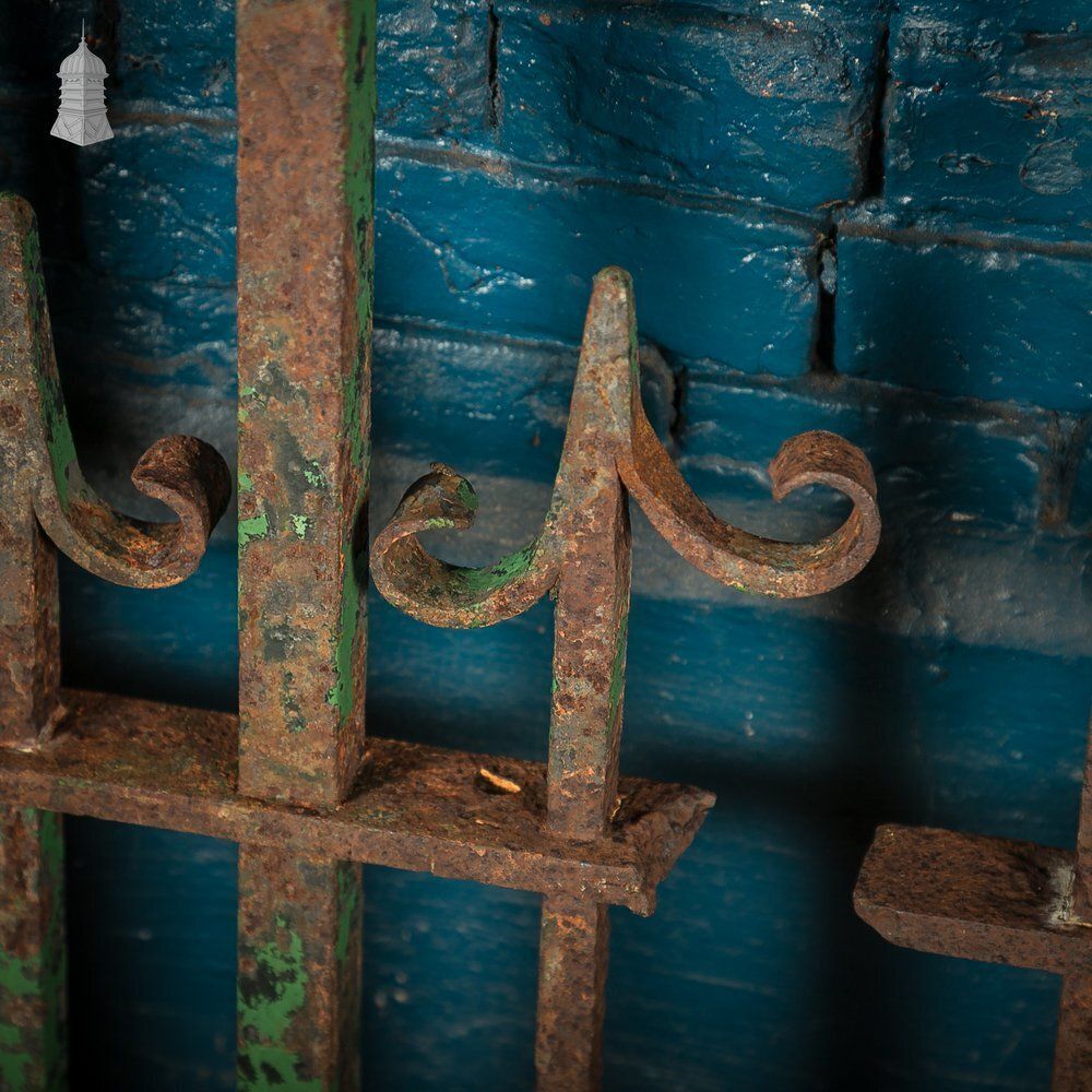 photo vinterior Wrought Iron Railing, Set Of 2