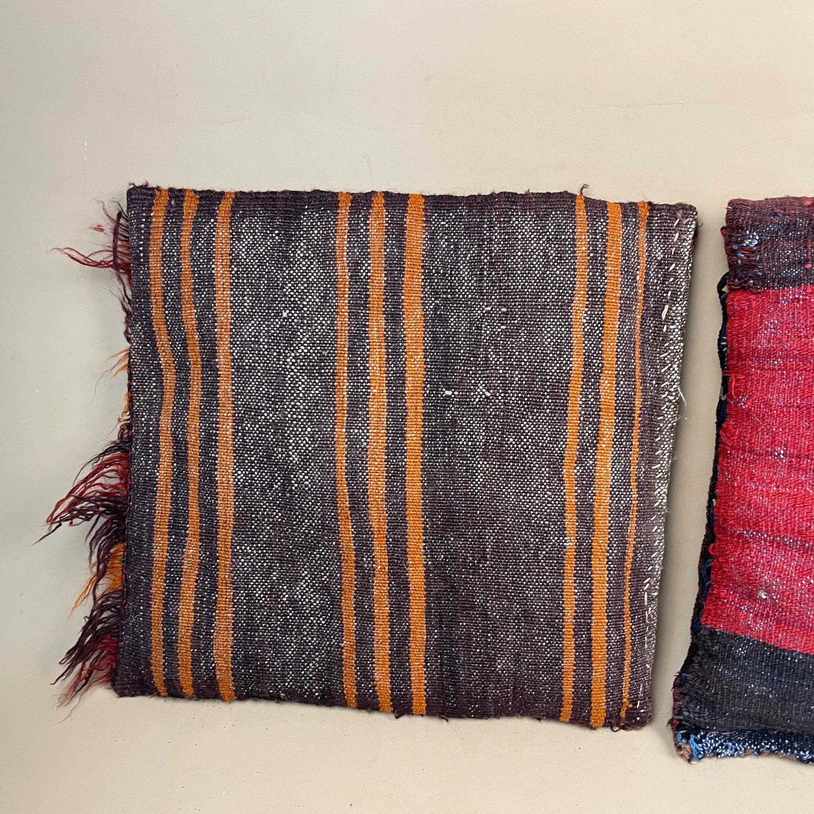 Textiles Moroccan Cushion Covers Handwoven Wool Kilim Berber Geometric Pair Set Of 2 Filled Scatter Cushion Sofa Pillow Boho Decorative photo
