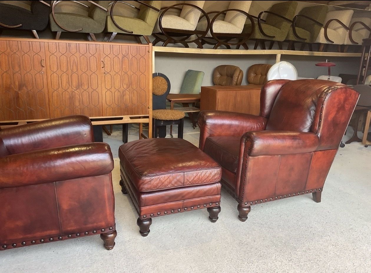 Wesley Hall Armchairs With Ottoman, Antique Farmhouse Style photo vintage
