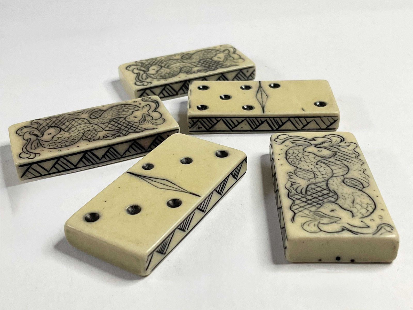 Vintage Chinese Ceramic Domino Set – 28 Tiles – Early 20th Century. photo vintage