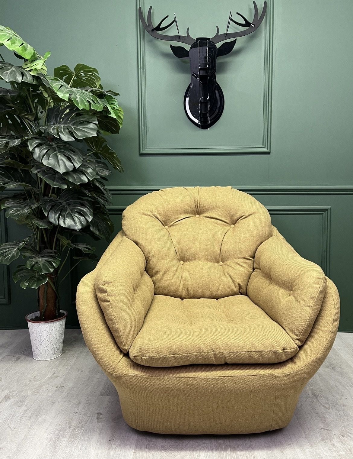 Vintage Unique 1980s Egg Arm Chair
