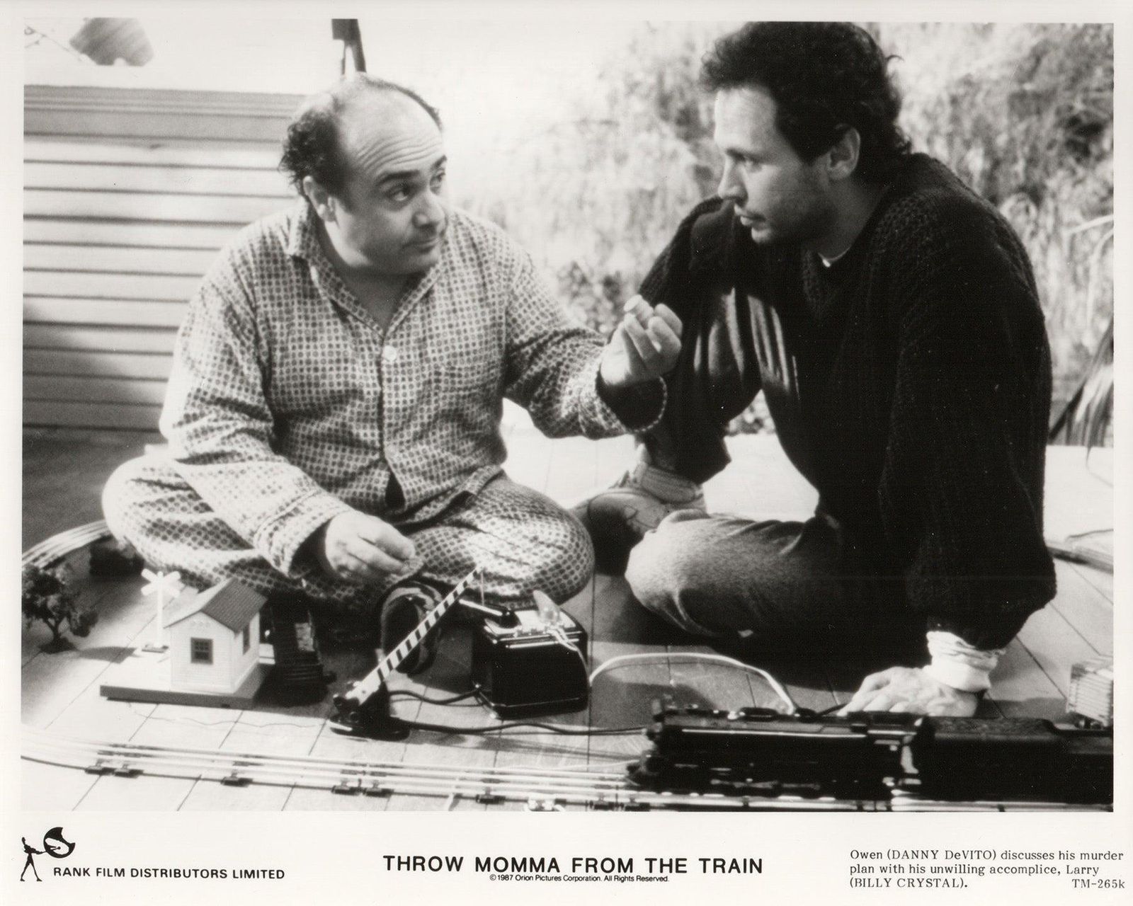 Throw Momma From The Train (1987) Press Publicity Still   Framed photo vinterior