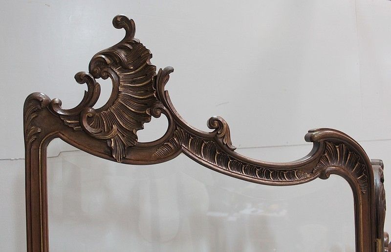 photo furniture Louis XV Screen Walnut 20th