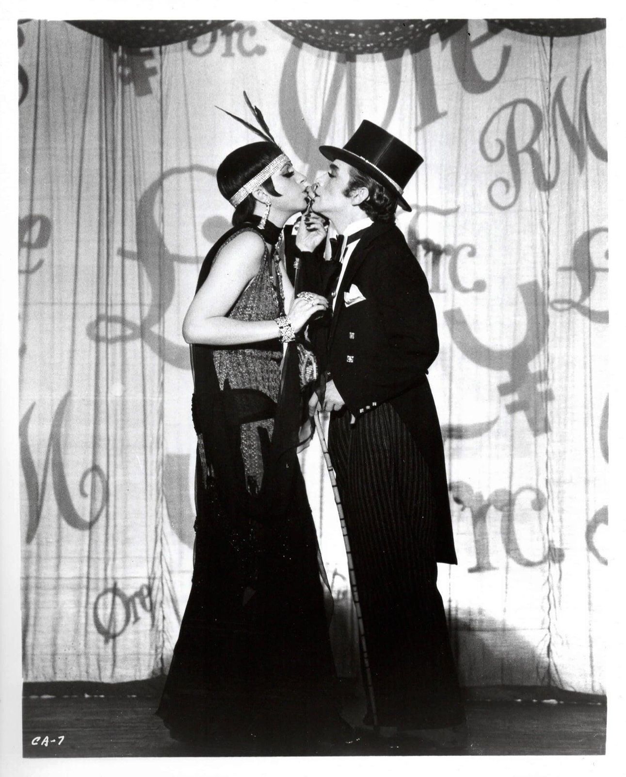 Cabaret 1972 Press Publicity Film Movie Still Framed photo Art