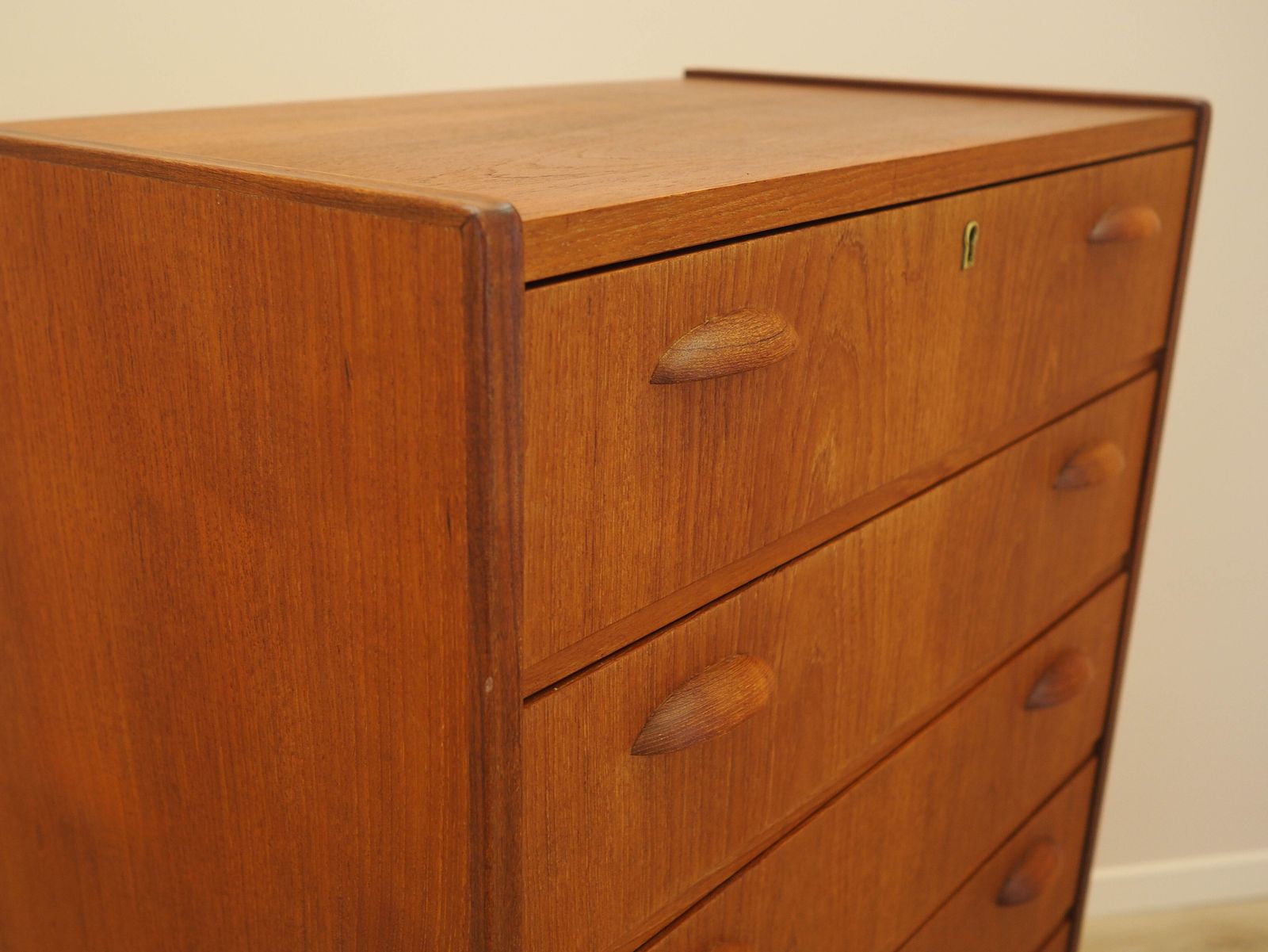 photo furniture Teakhouten Ladekast, Deens Design, Ca. Jaren 1970, Gemaakt In Denemarken