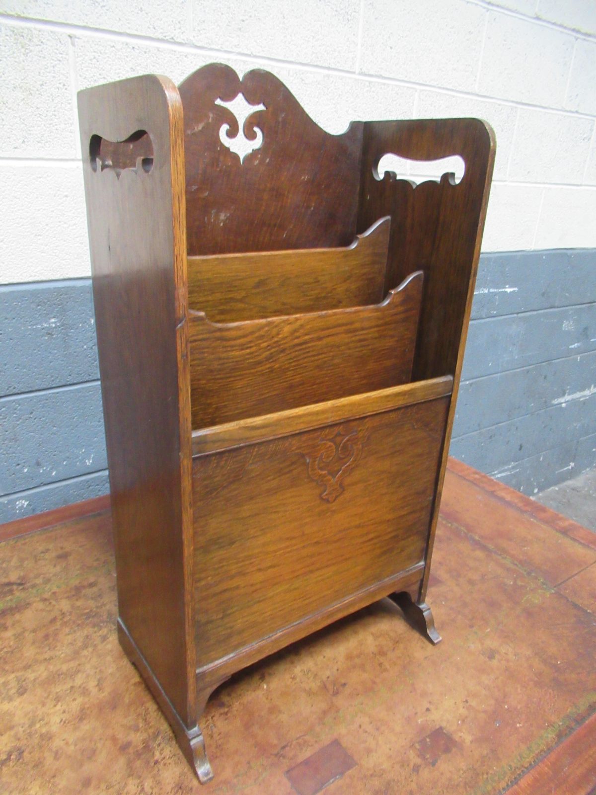 A  1920s Oak Magazine    Rack, Vintage