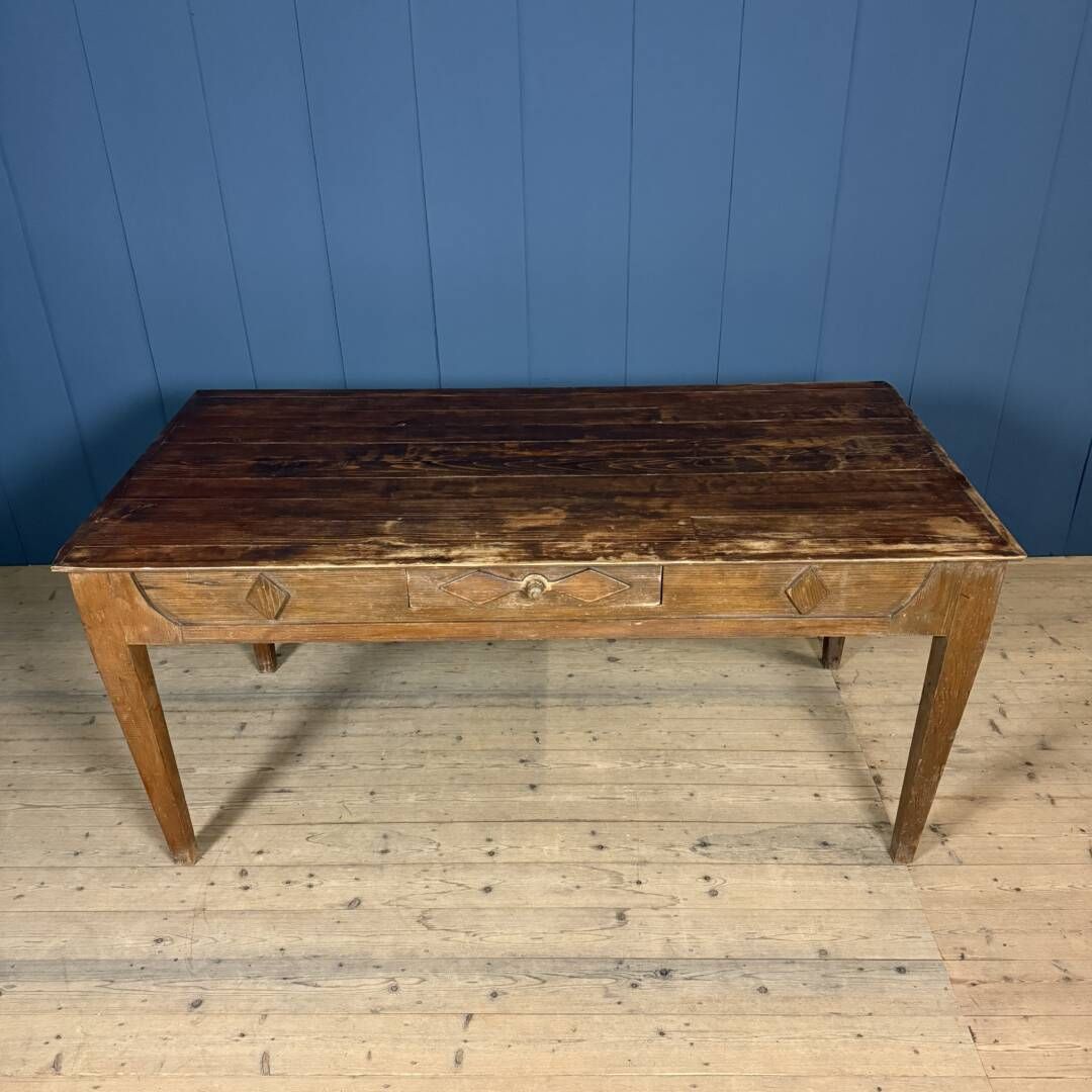 Gedecoreerde Houten Keukentafel photo buy