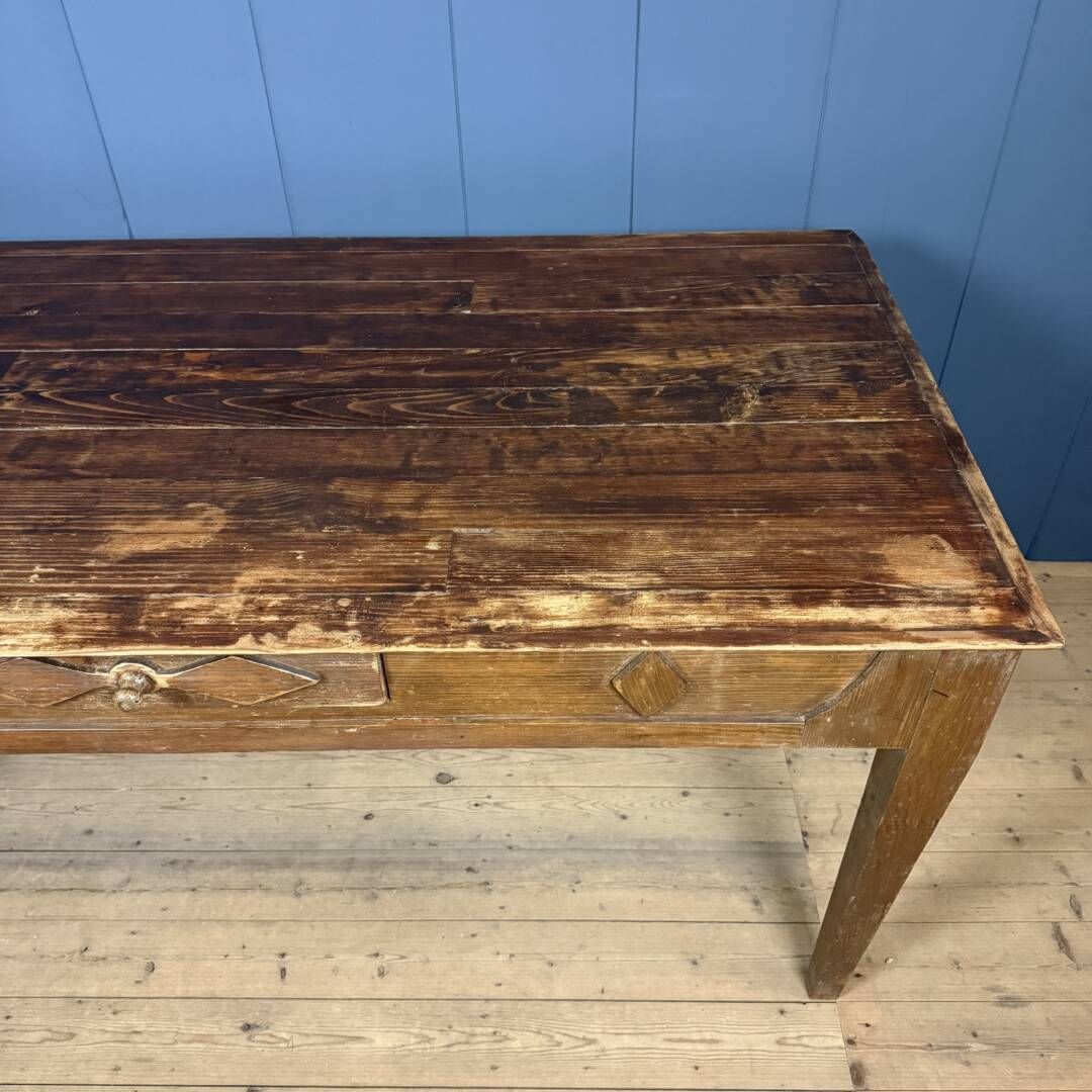 photo vinterior Gedecoreerde Houten Keukentafel
