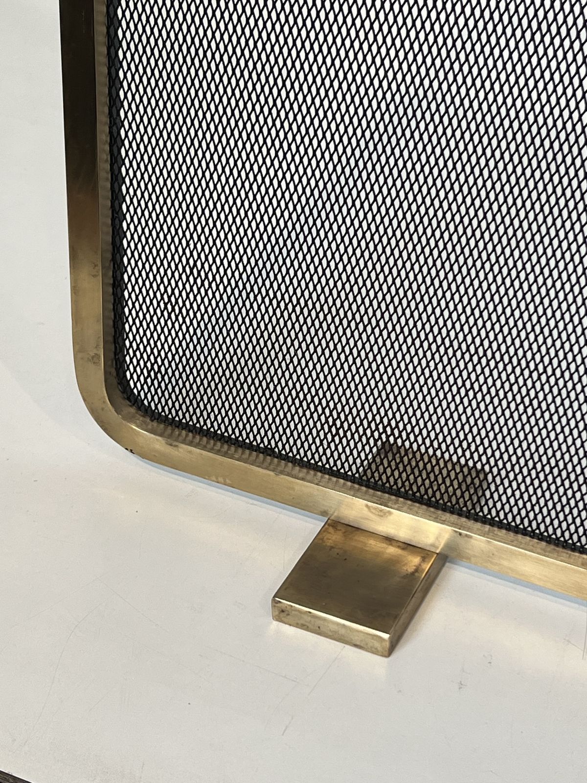 photo buy Brass And Wire Mesh Fire Screen