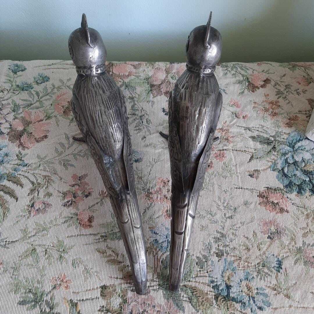 Rare Vintage Pair Of South Indian Handcrafted Tin White Metal Parrots Long 9'' photo vinterior